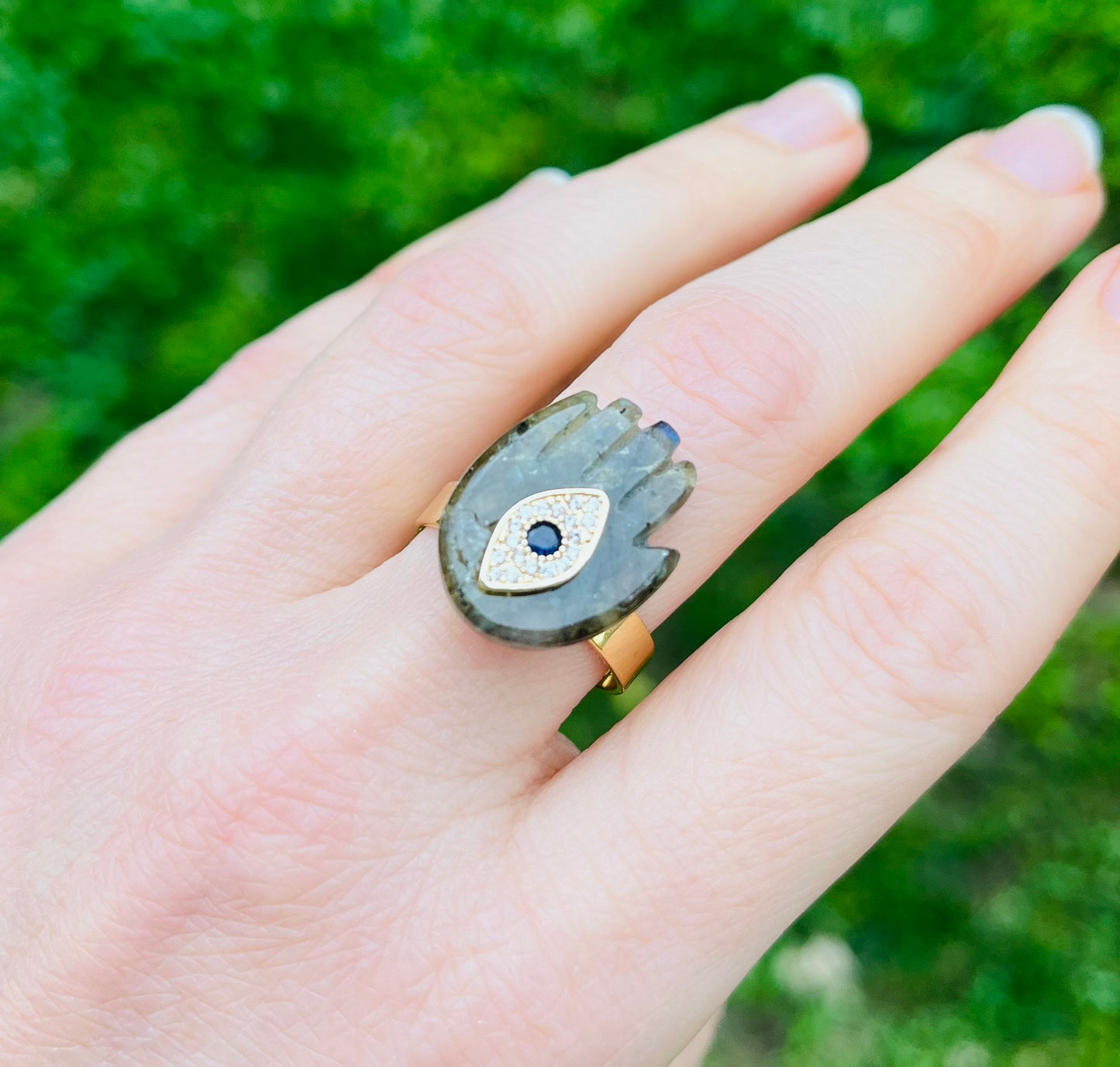 Bague main protectrice Labradorite