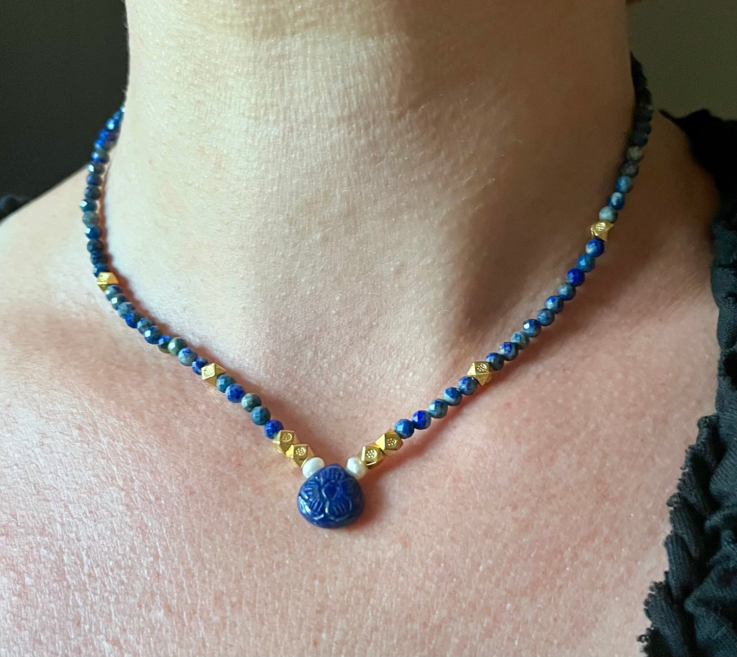 Collier talisman Lapis-lazuli