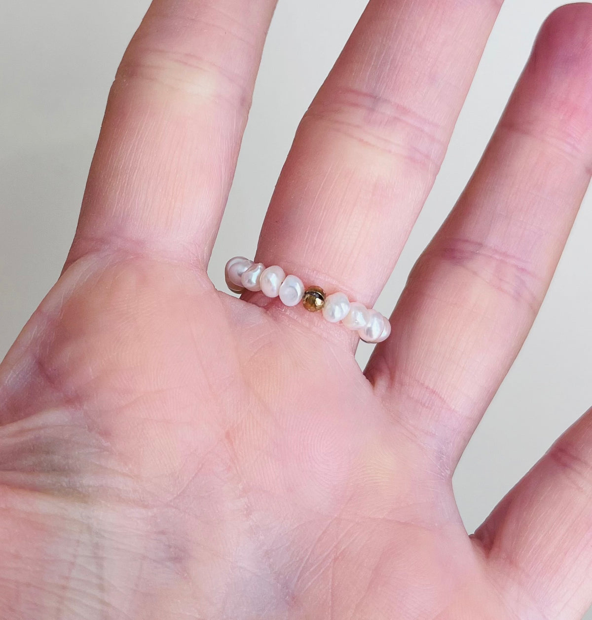 Bague Perles d’eau douce et Labradorite