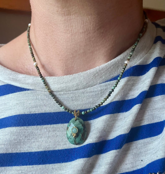 Collier sautoir talisman