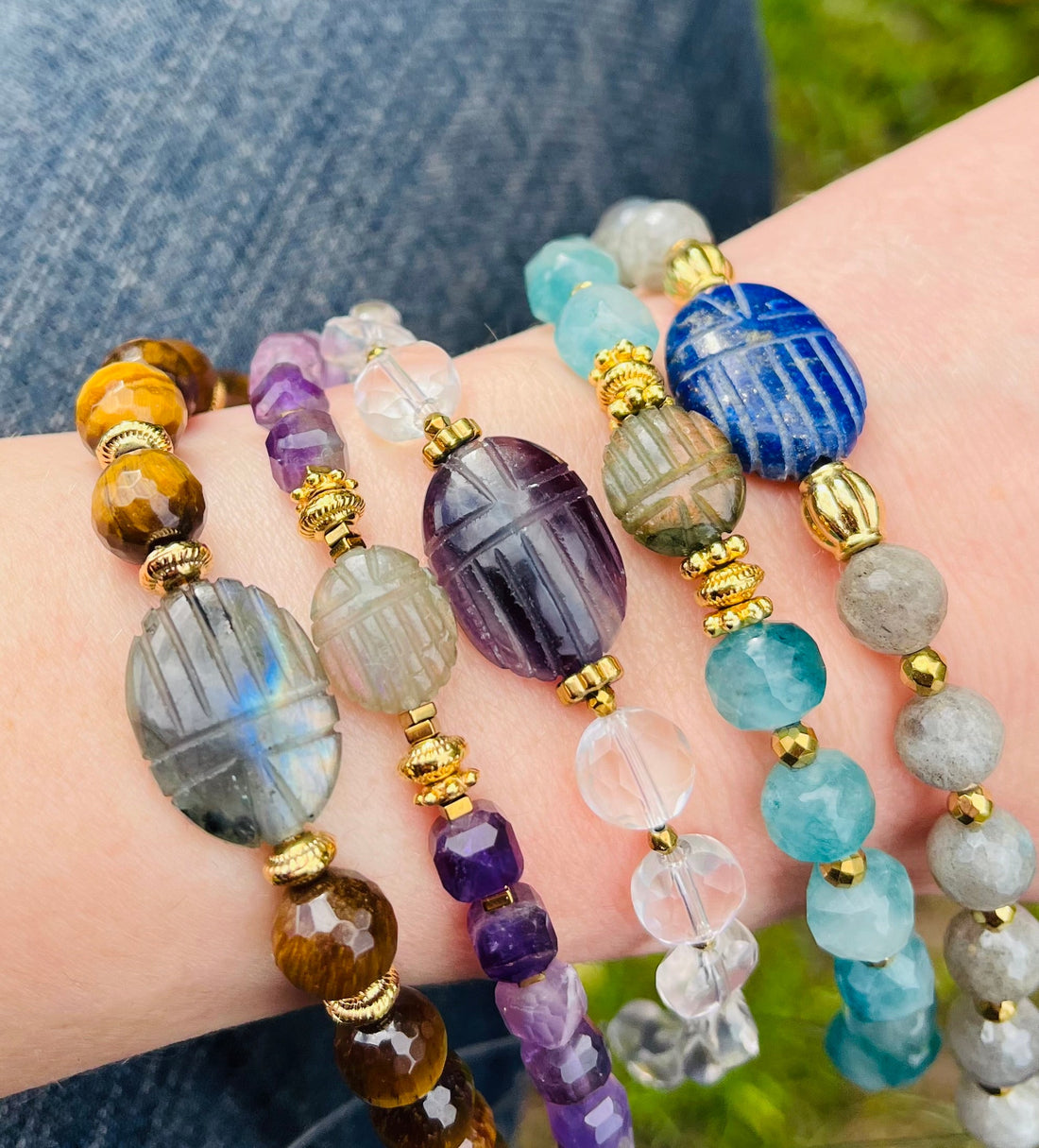 🌟 La Symbolique des Pierres : Voyage au Cœur des Énergies Naturelles