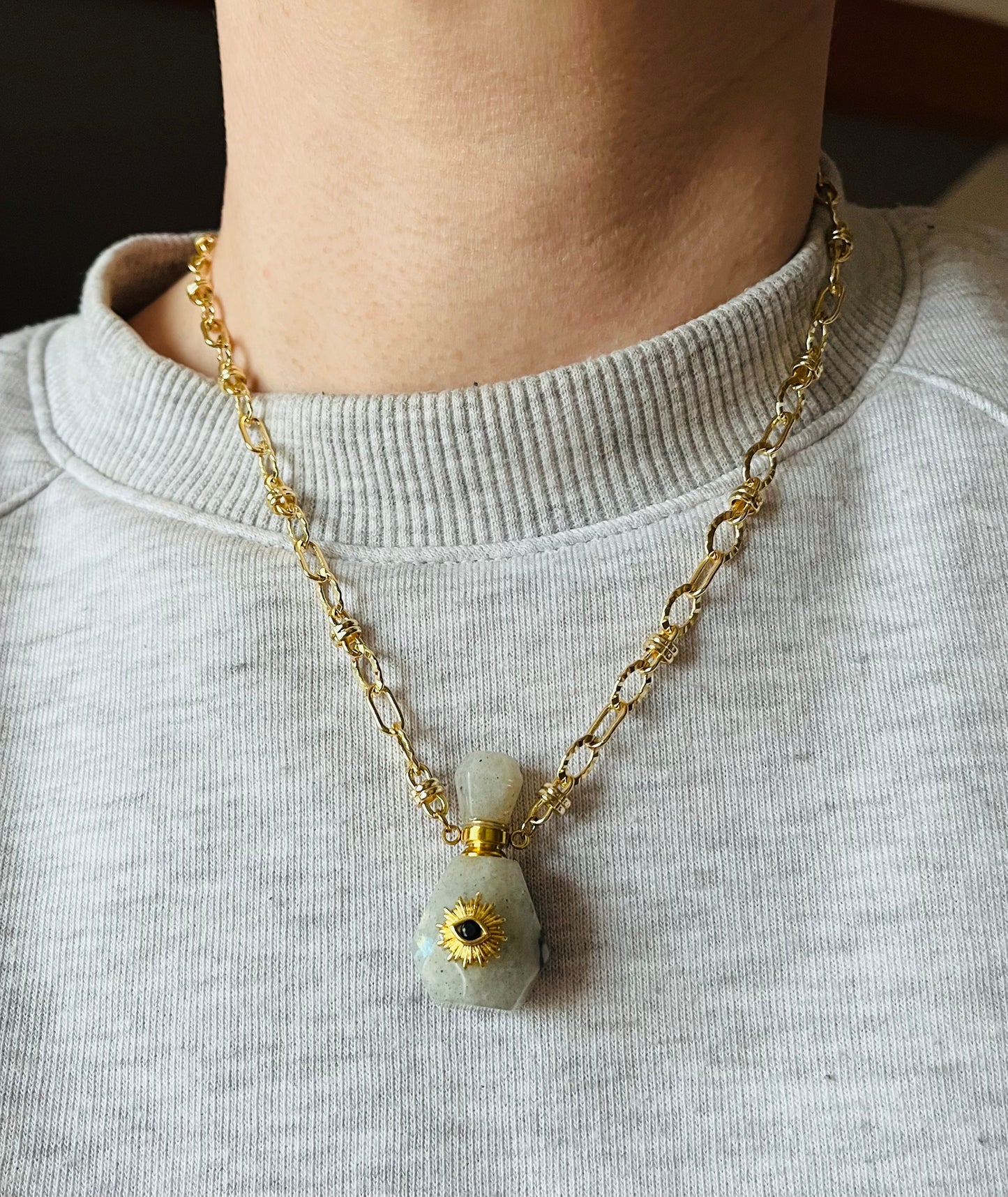 Collier talisman fiole Labradorite