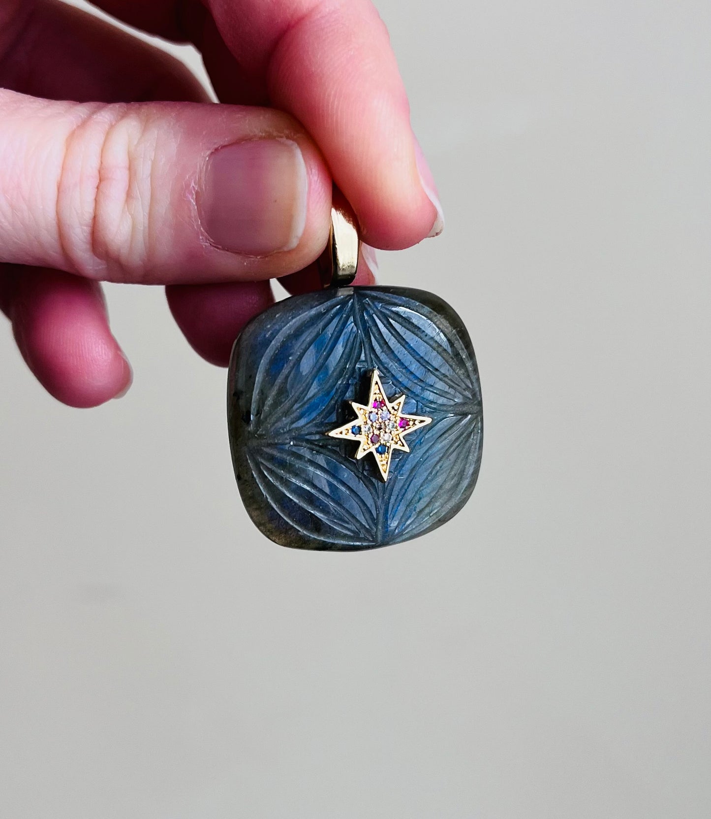 Pendentif Labradorite - Éloignement des énergies négatives