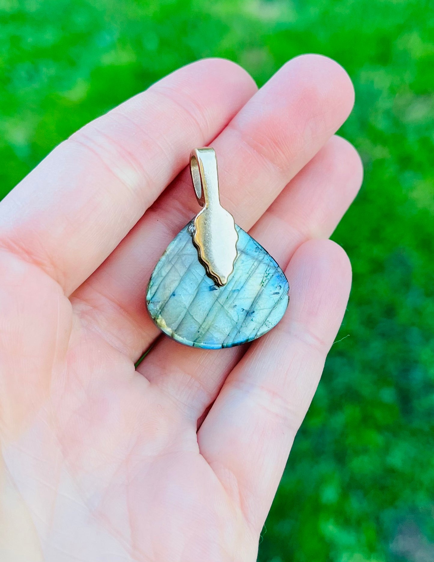 Pendentif goutte Labradorite