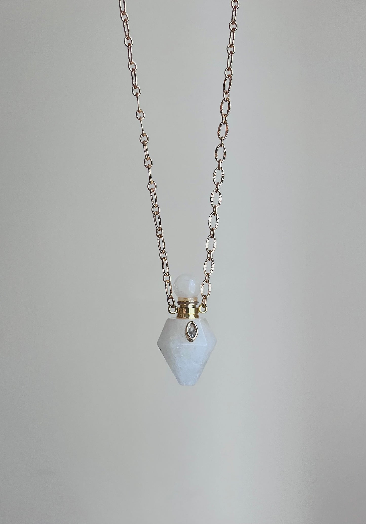 Collier sautoir grigri fiole Quartz