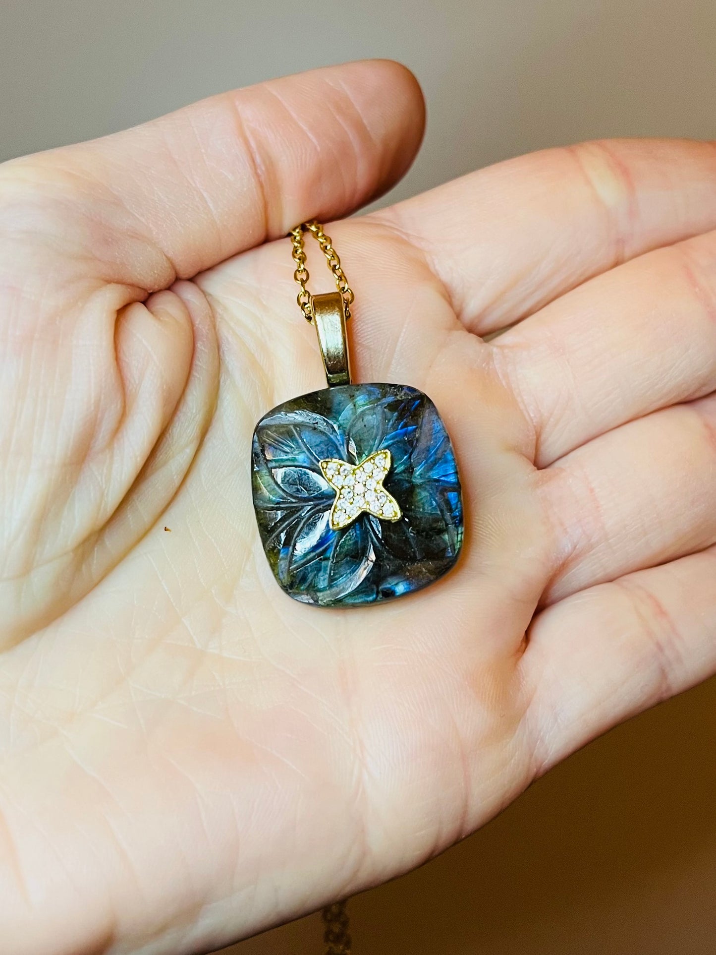 Collier talisman protecteur Labradorite - Éloignement des énergies négatives