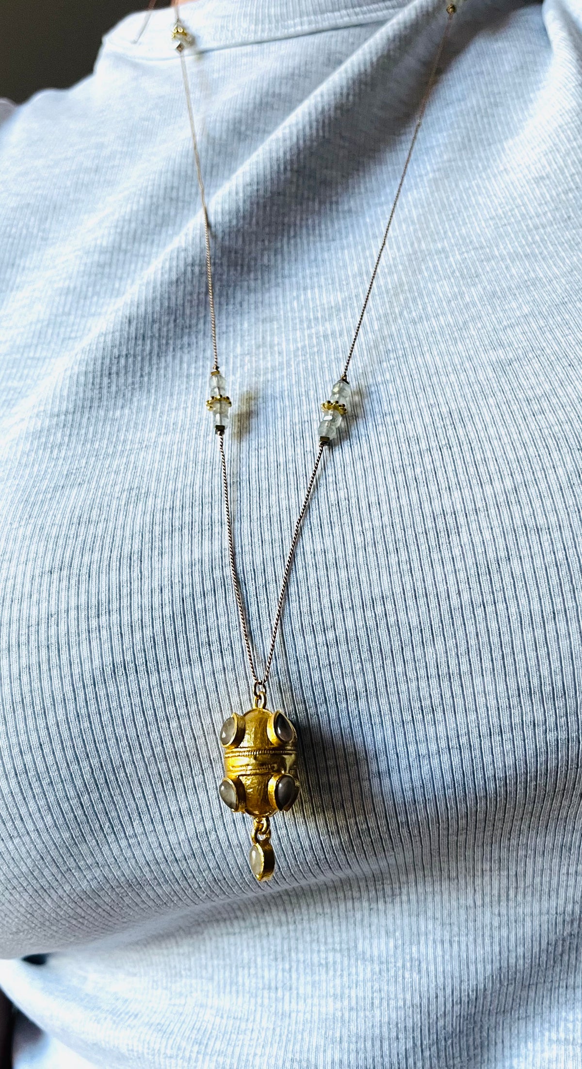Collier Sautoir talisman ethnique Labradorite