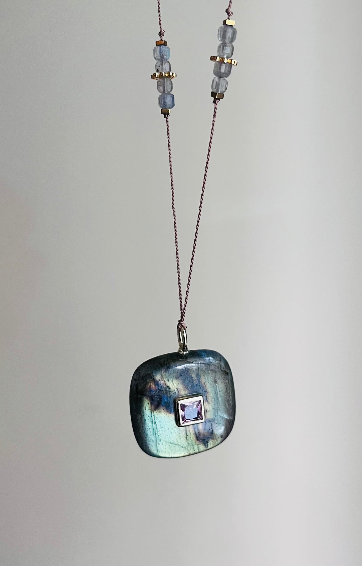 Sautoir talisman Labradorite