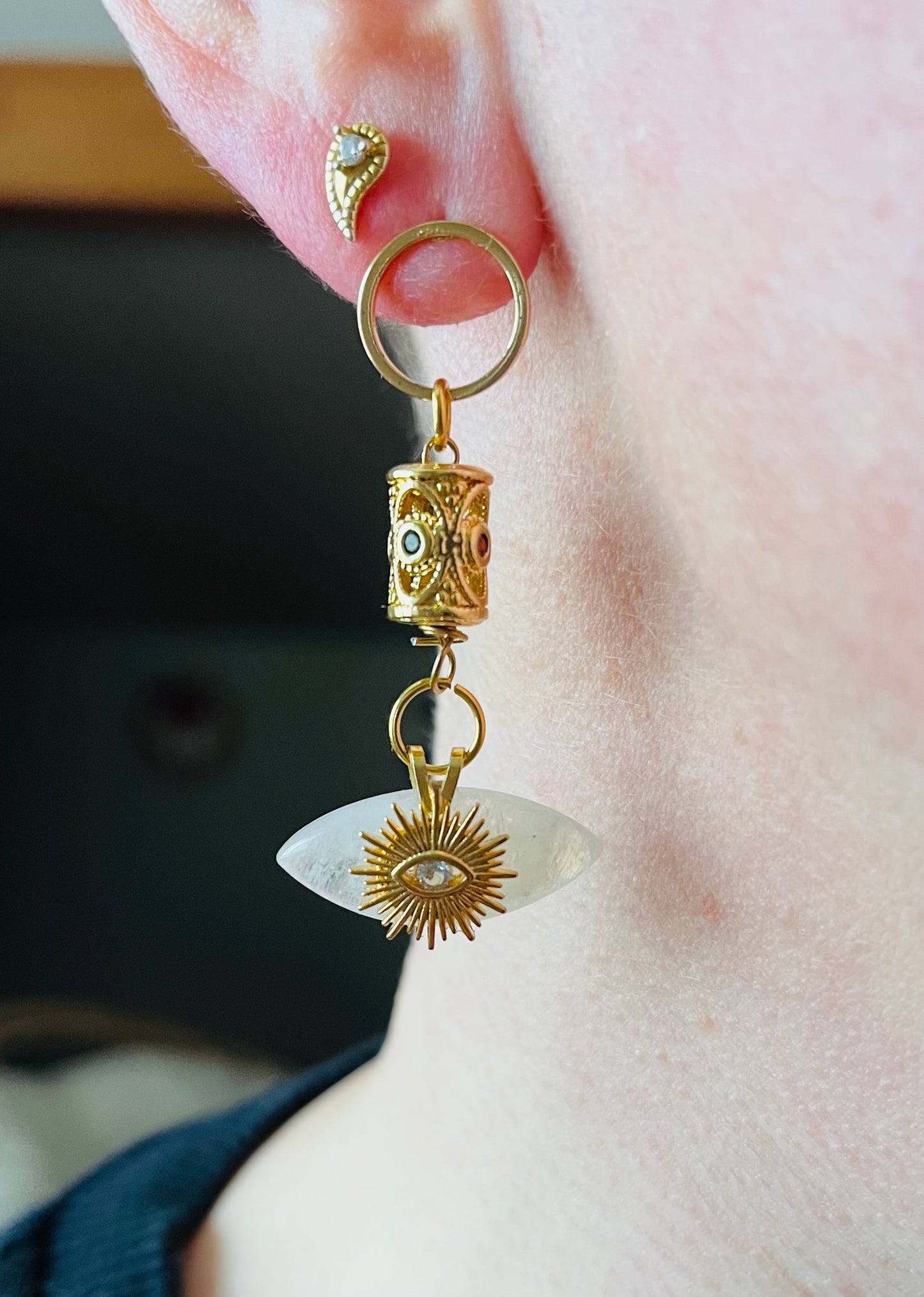 Mono boucle œil protecteur Pierre de Lune