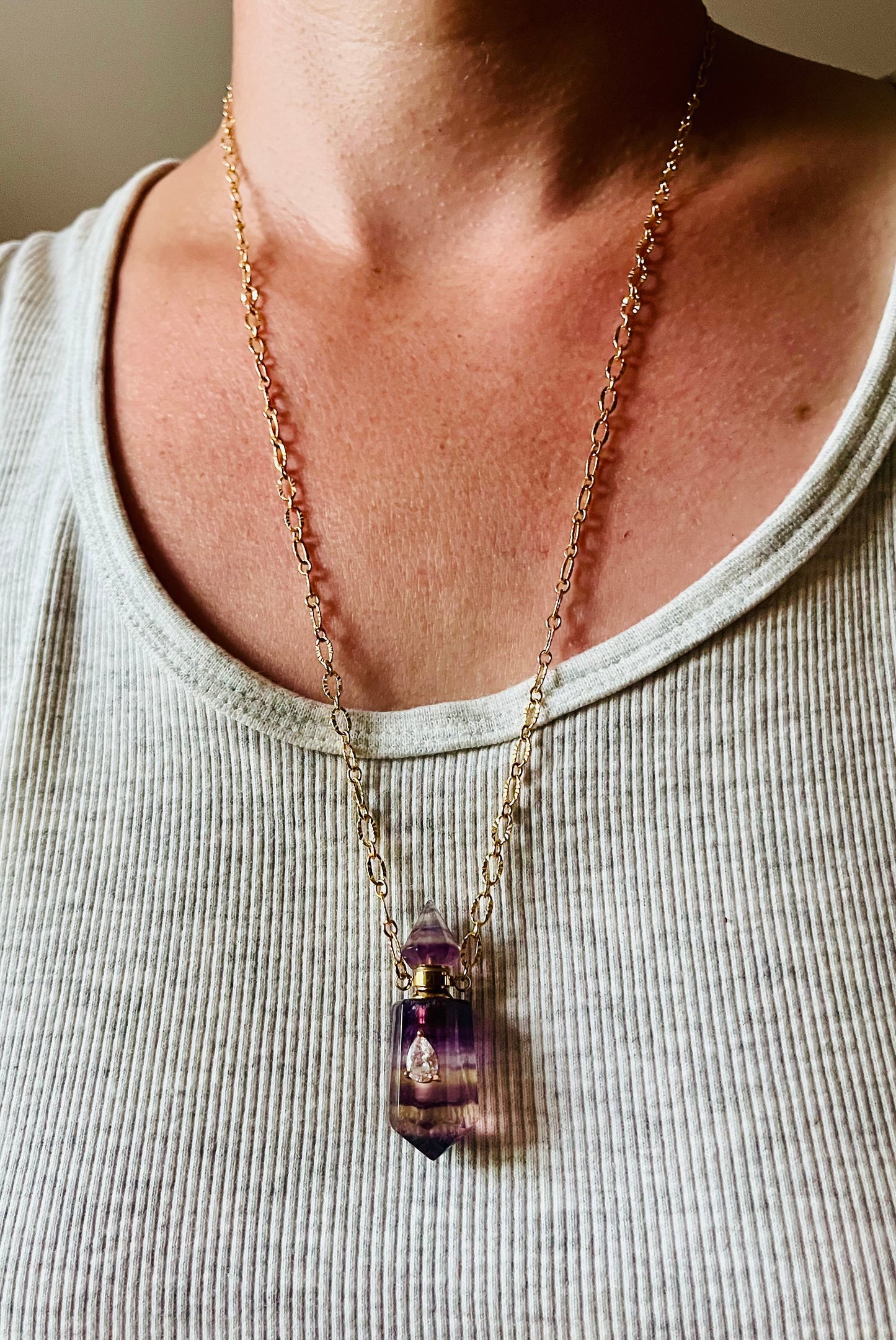 Collier sautoir fiole talisman Amétrine