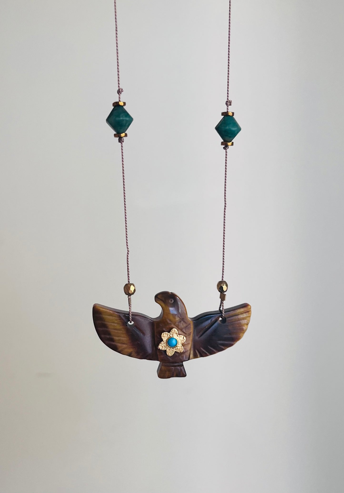 Collier Sautoir phœnix Œil de Tigre et Jade