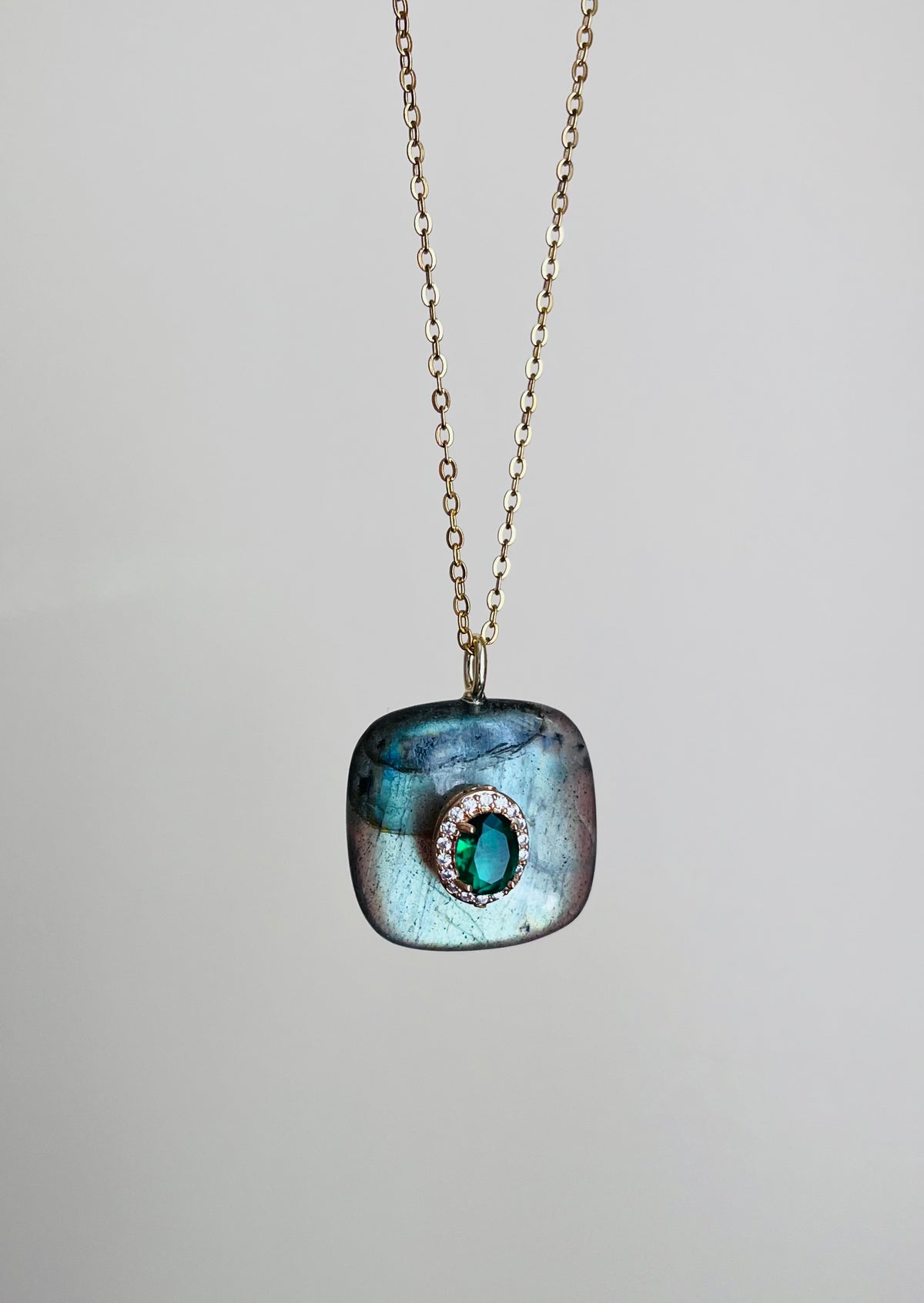 Sautoir grigri Labradorite