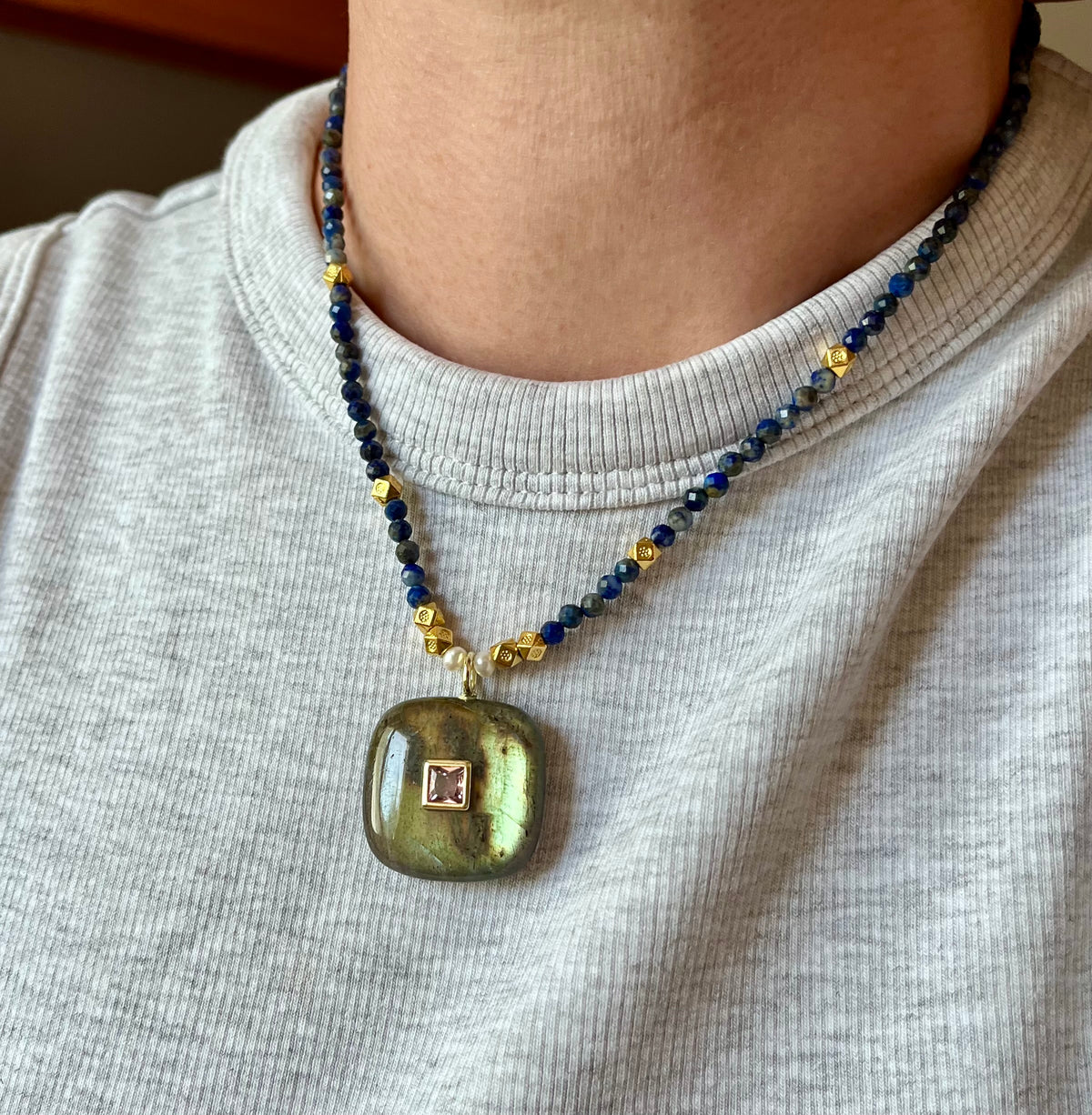 Collier talisman Labradorite et Lapis-Lazuli