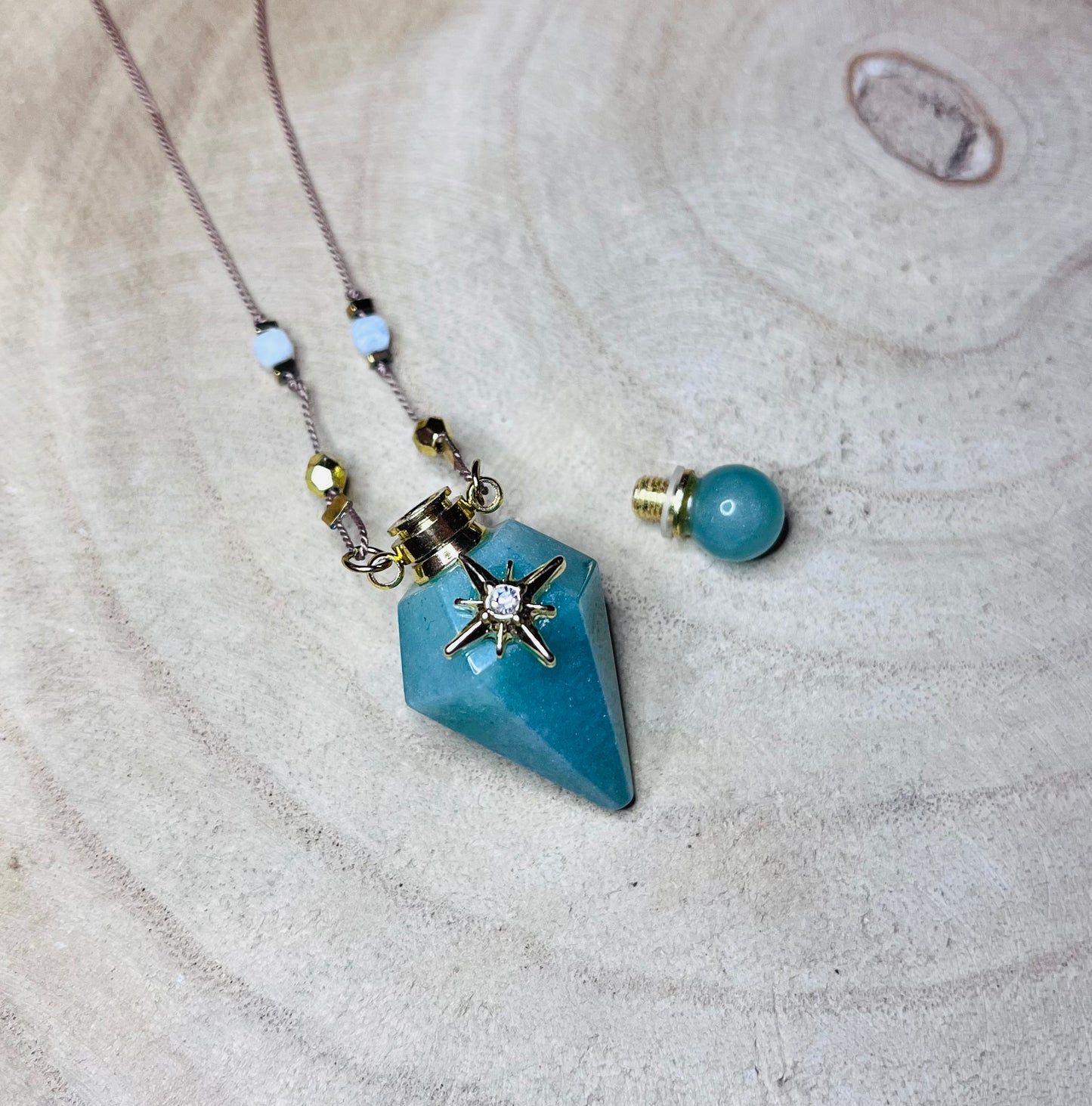 Collier talisman fiole Aventurine