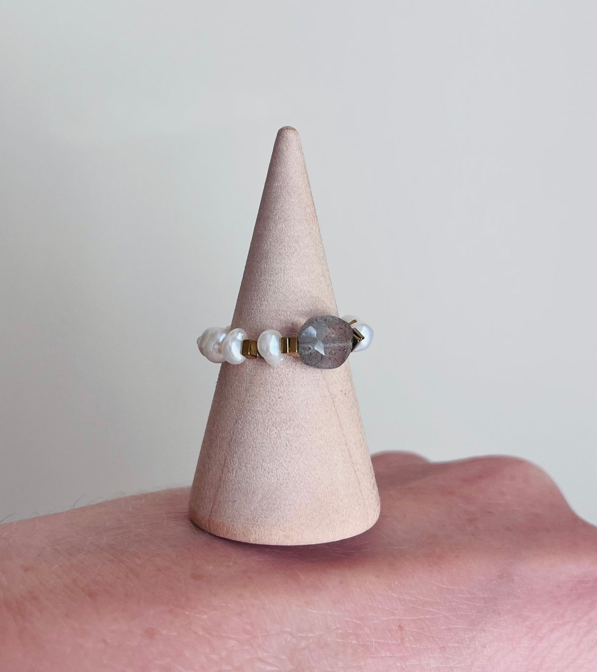 Bague Perles d’eau douce et Labradorite