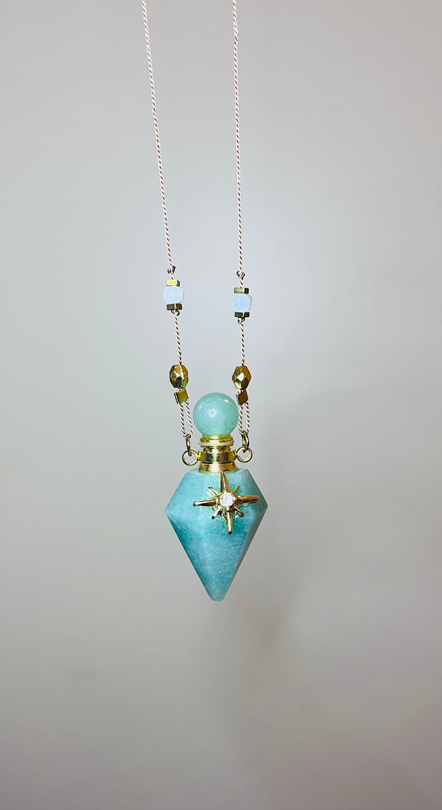 Collier talisman fiole Aventurine