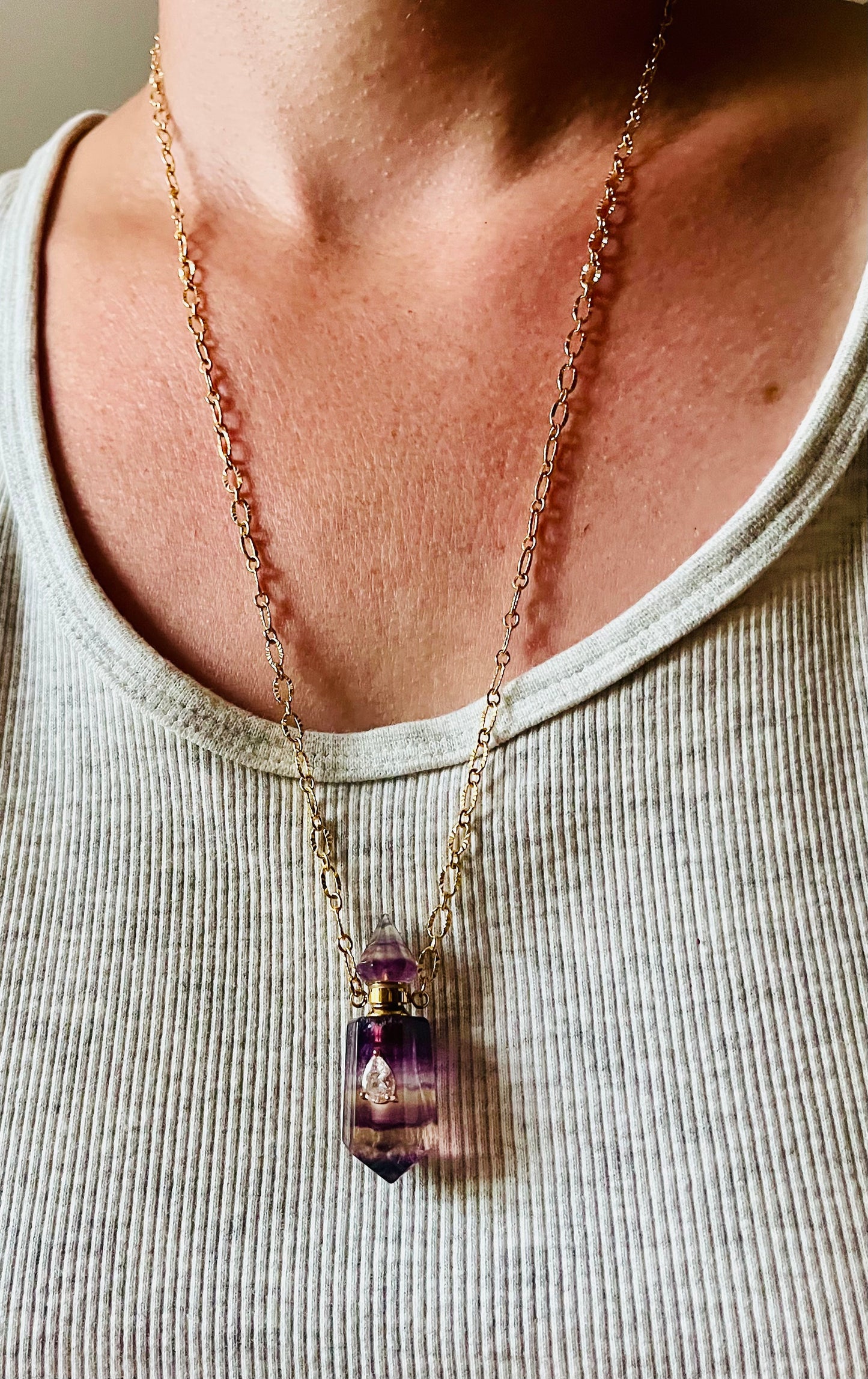 Collier sautoir fiole talisman Amétrine