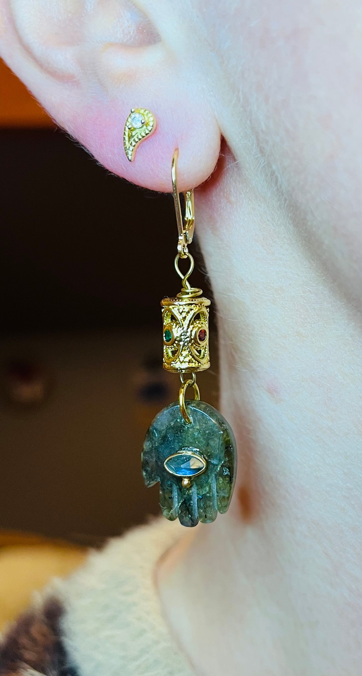 Mono loop grigri hand Labradorite