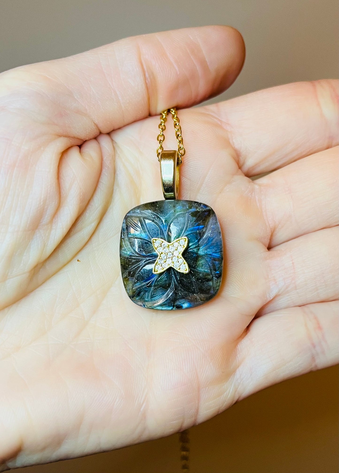 Collier talisman protecteur Labradorite - Éloignement des énergies négatives