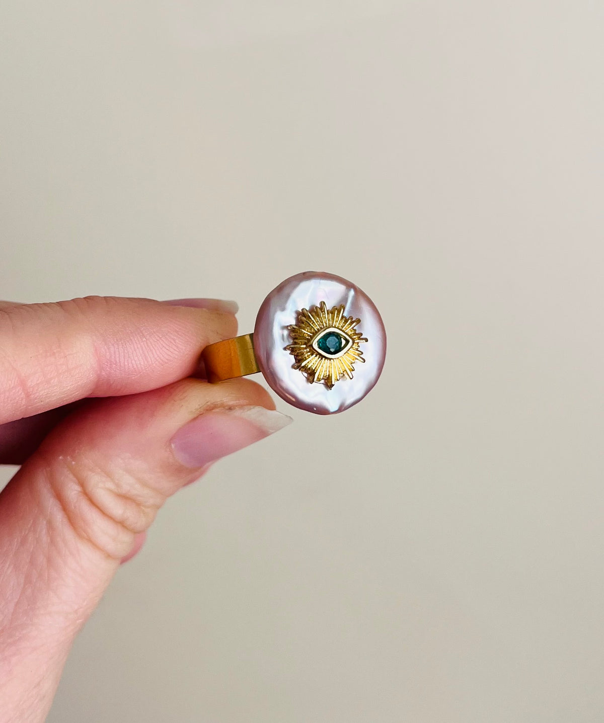 Bague Amulette Perle d’eau douce