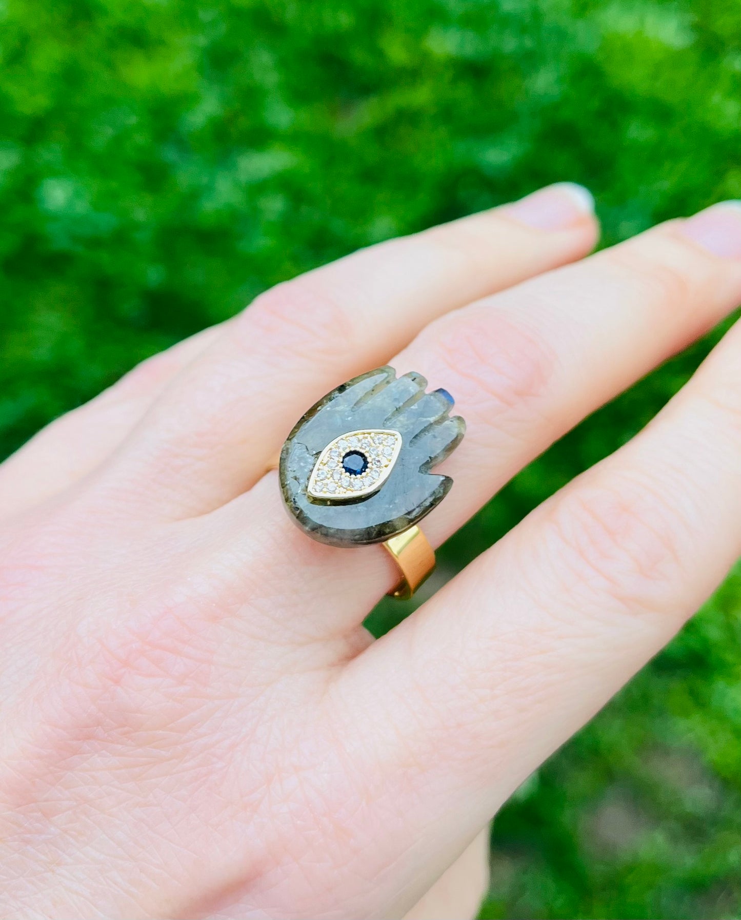 Bague main protectrice Labradorite