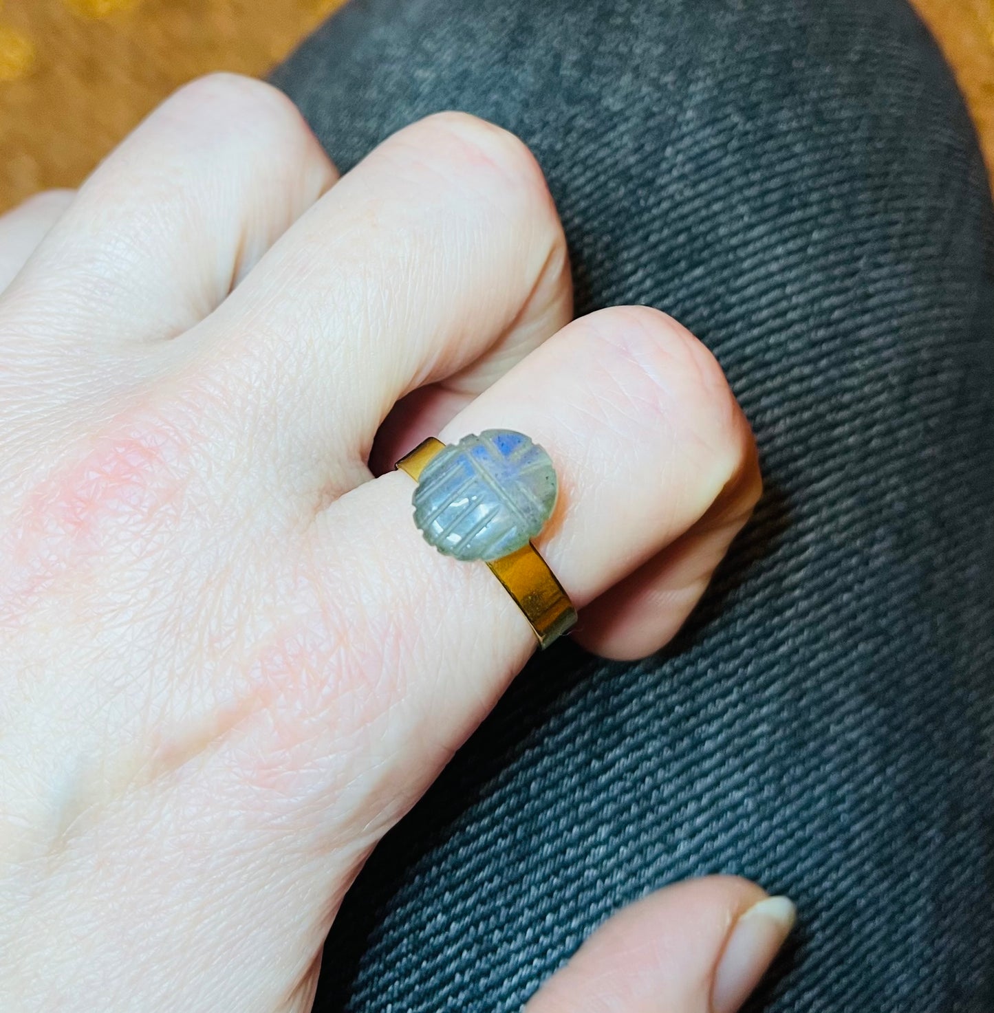 Bague talisman scarabée Labradorite