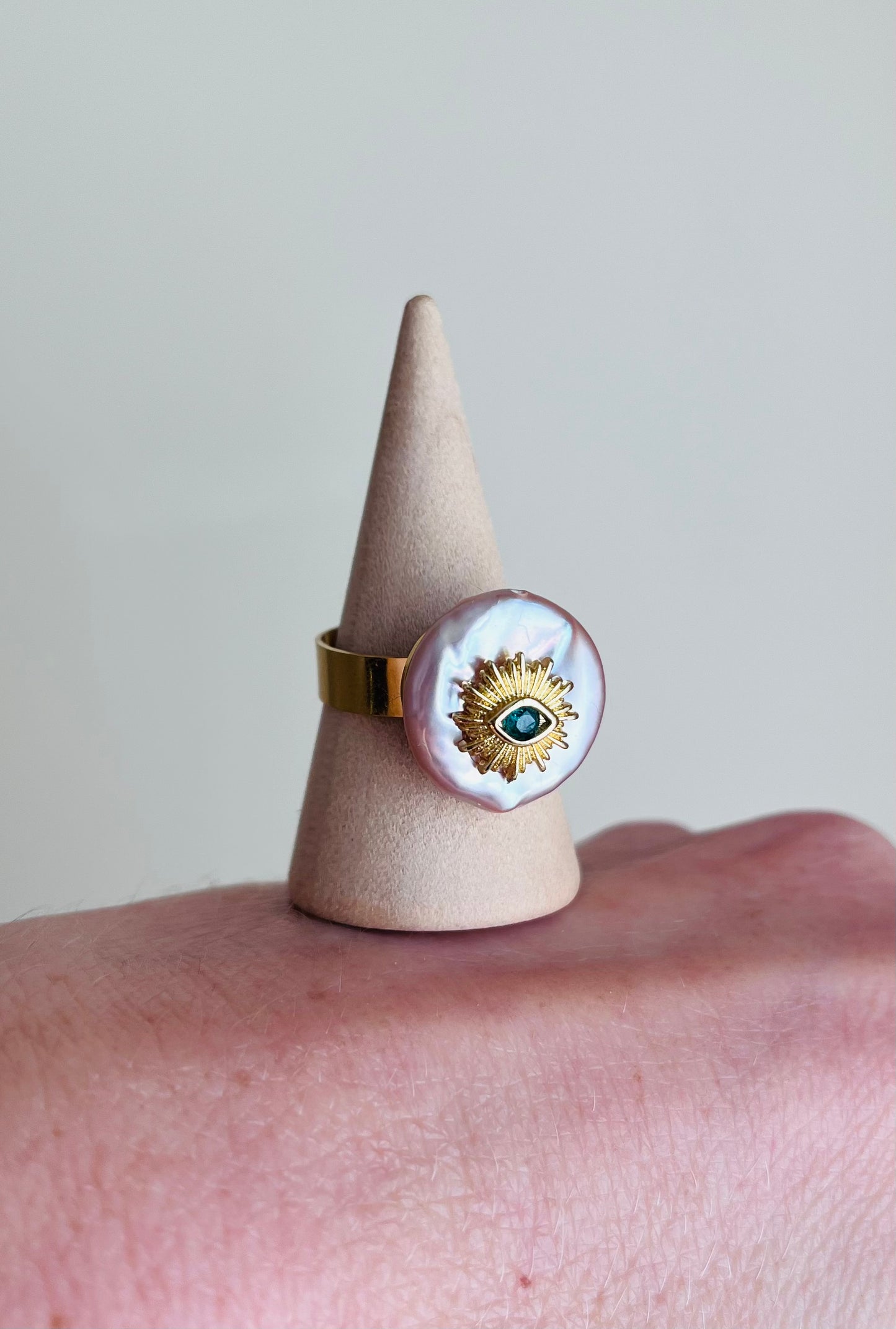 Bague Amulette Perle d’eau douce