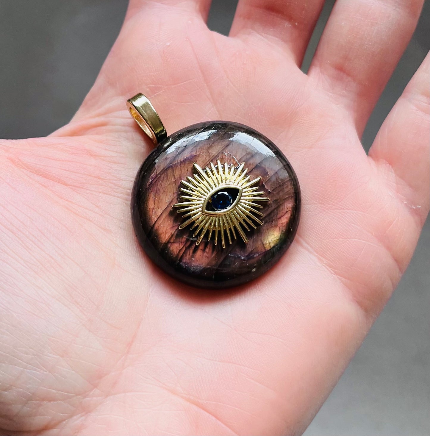 Pendentif Labradorite œil protecteur