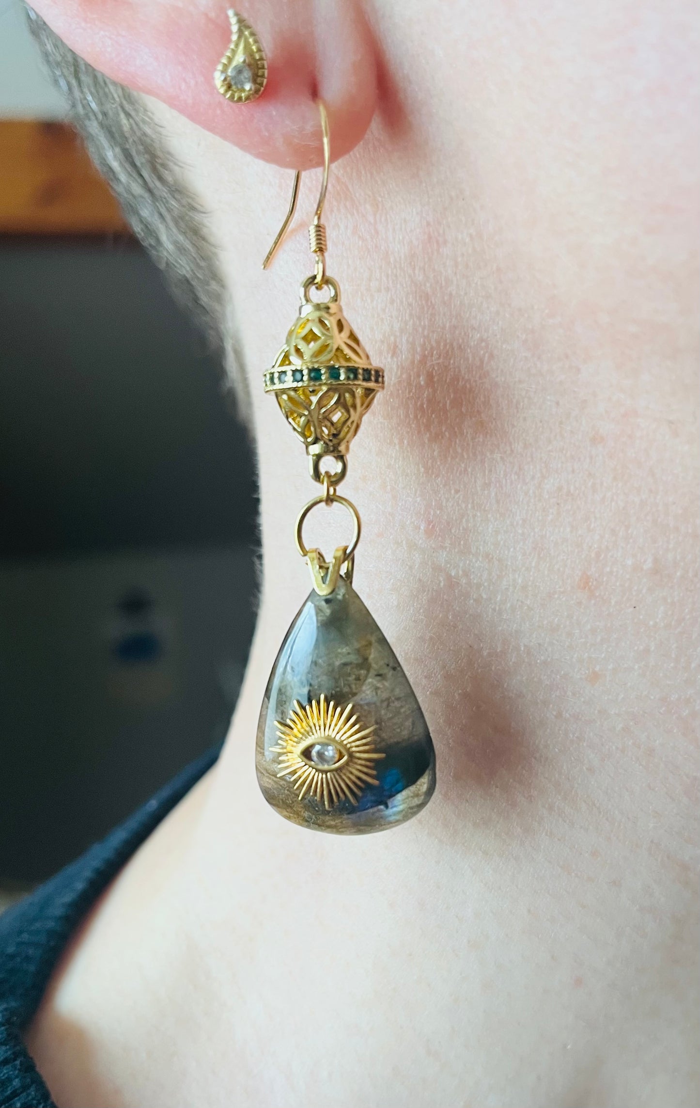 Labradorite teardrop talisman single earring