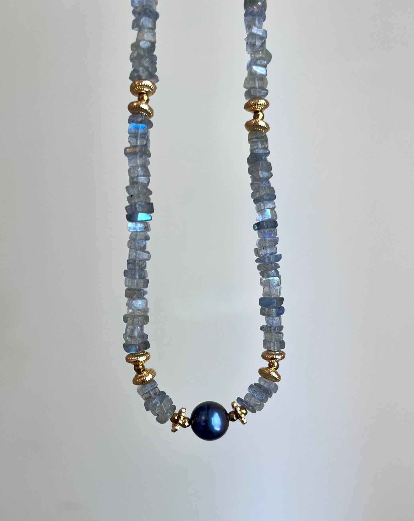 Collier Labradorite et Perle d’eau douce