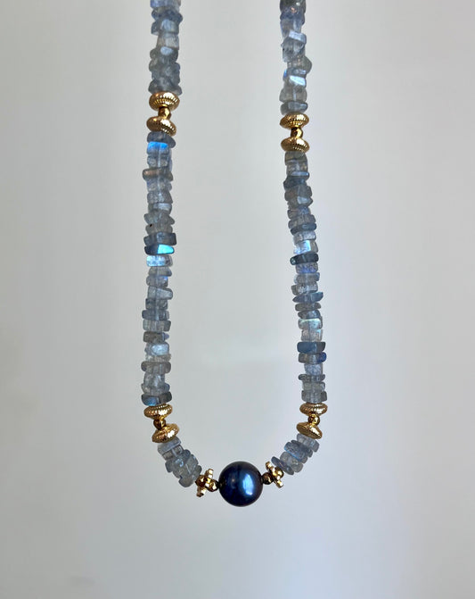 Collier Labradorite et Perle d’eau douce