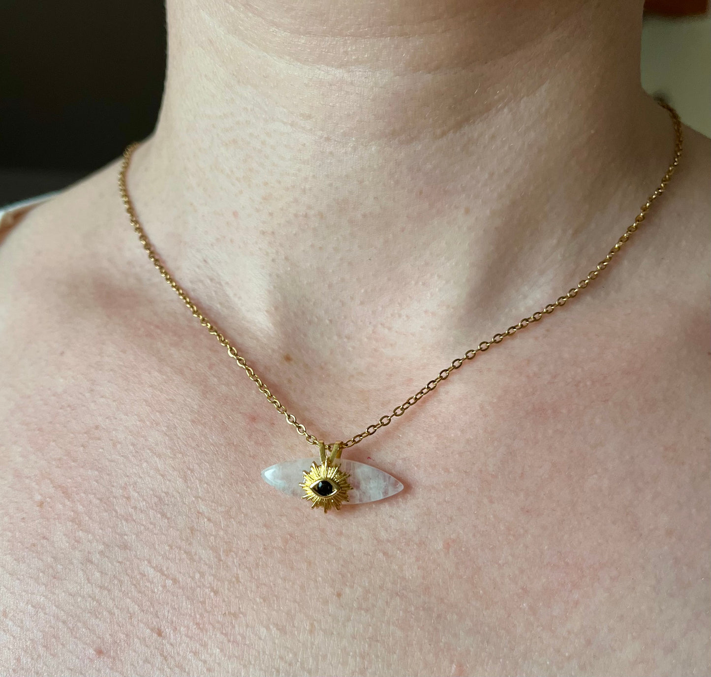 Collier talisman œil protecteur Pierre de Lune