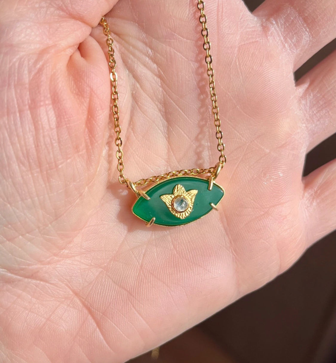 Collier amulette œil protecteur Onyx vert