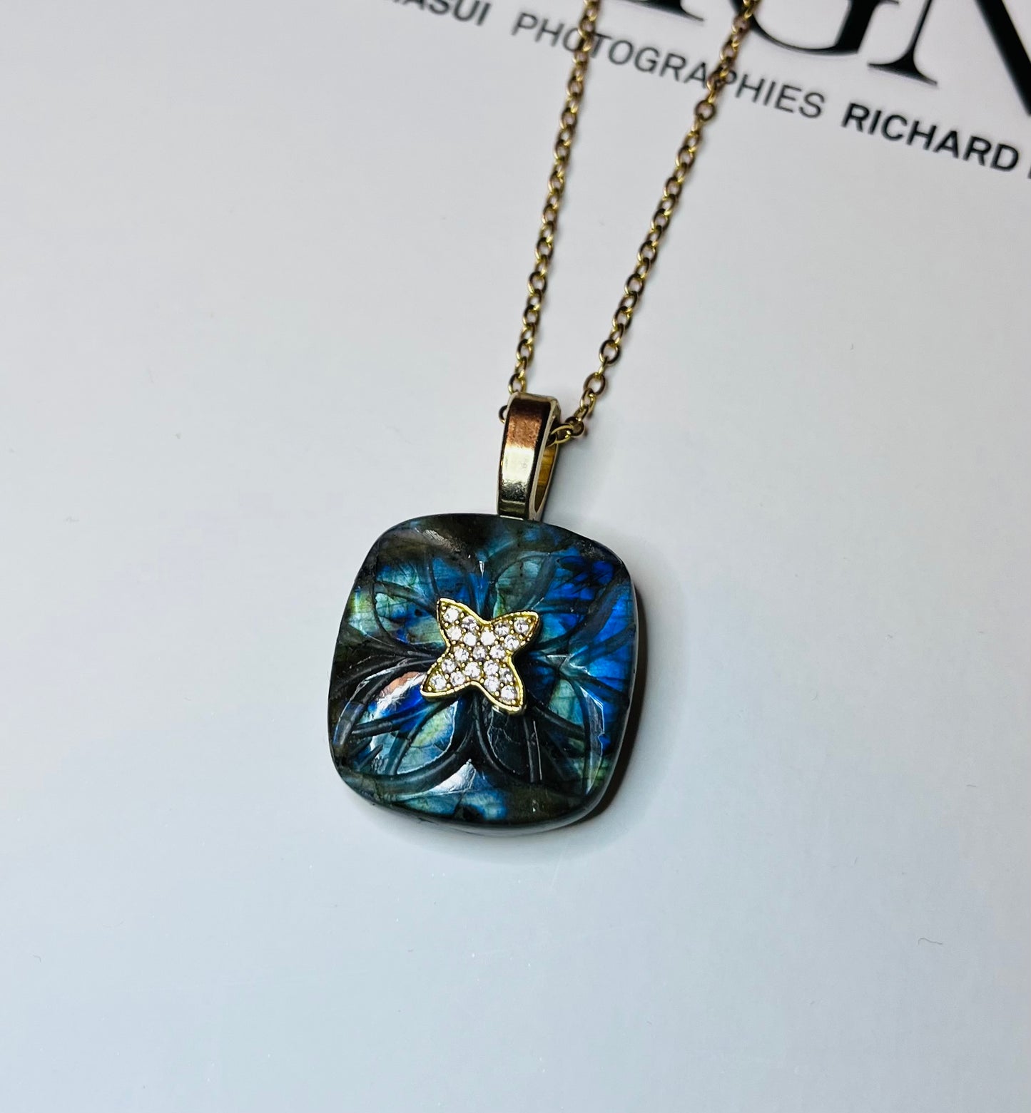 Collier talisman protecteur Labradorite - Éloignement des énergies négatives