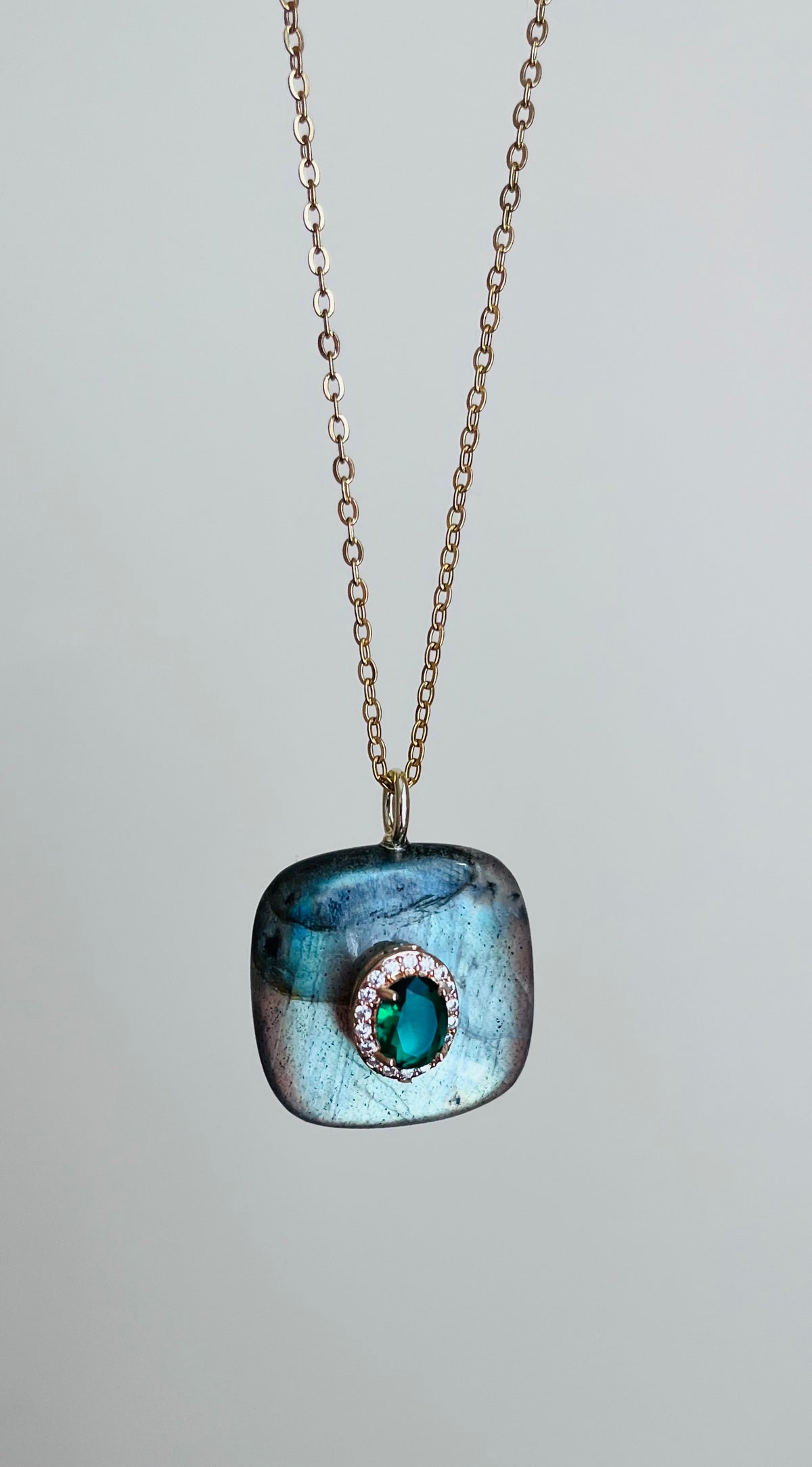 Sautoir grigri Labradorite