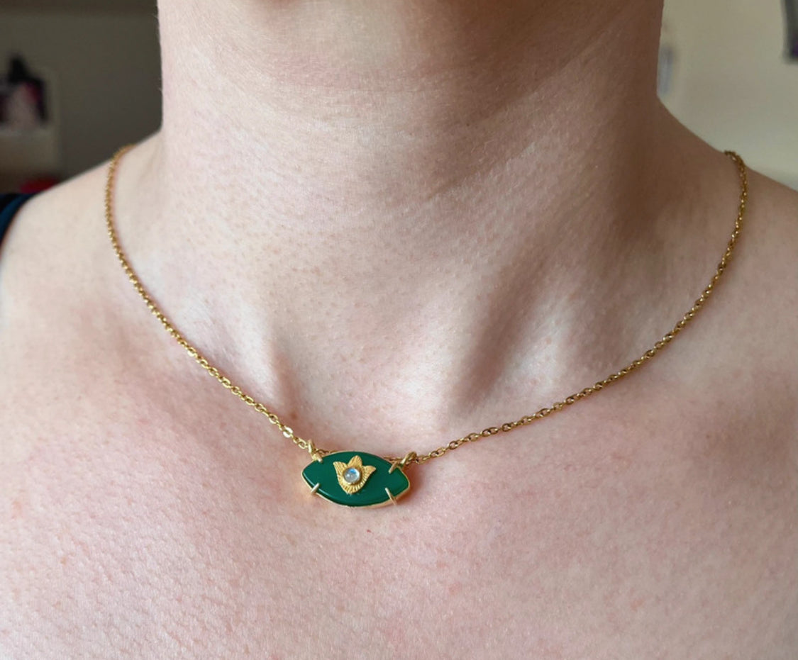 Collier amulette œil protecteur Onyx vert
