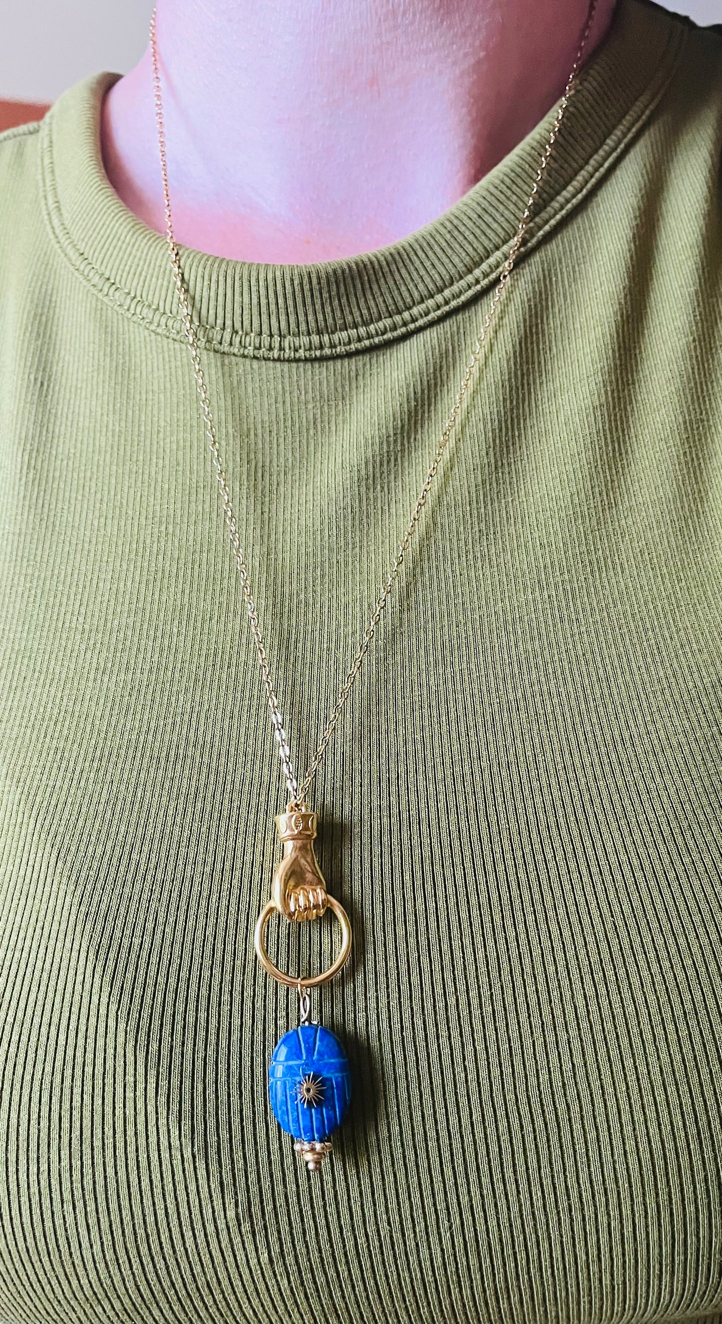 Collier sautoir talisman scarabée Lapis-lazuli
