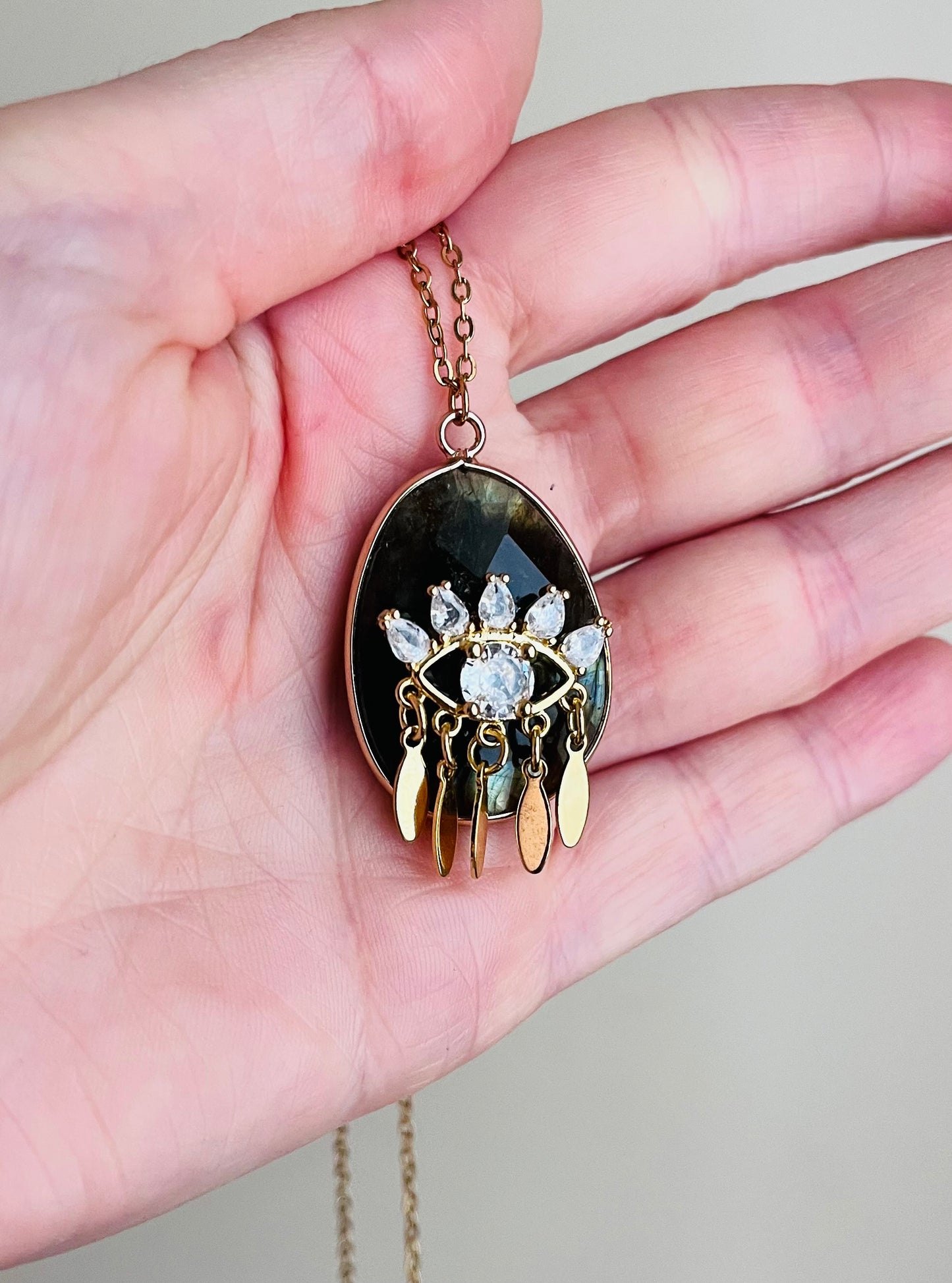 Collier sautoir talisman protecteur Labradorite