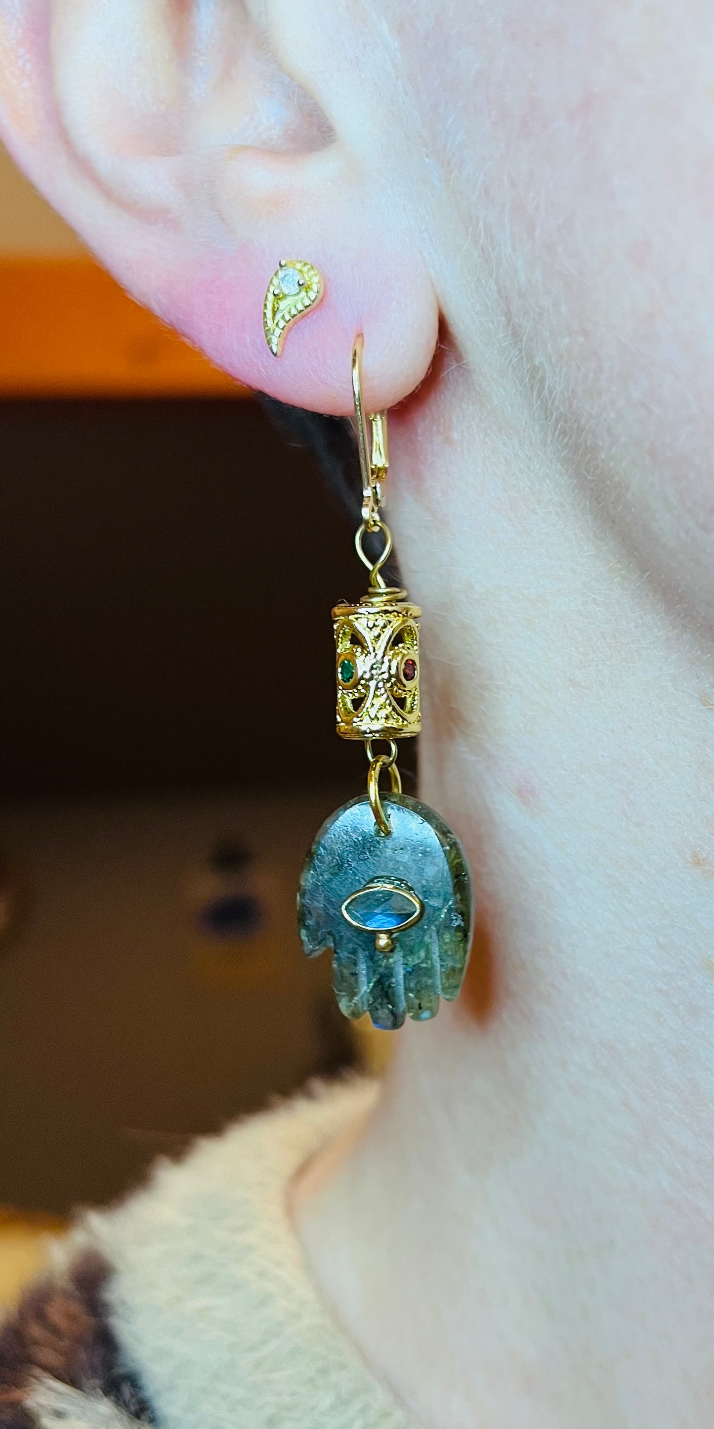 Mono loop grigri hand Labradorite