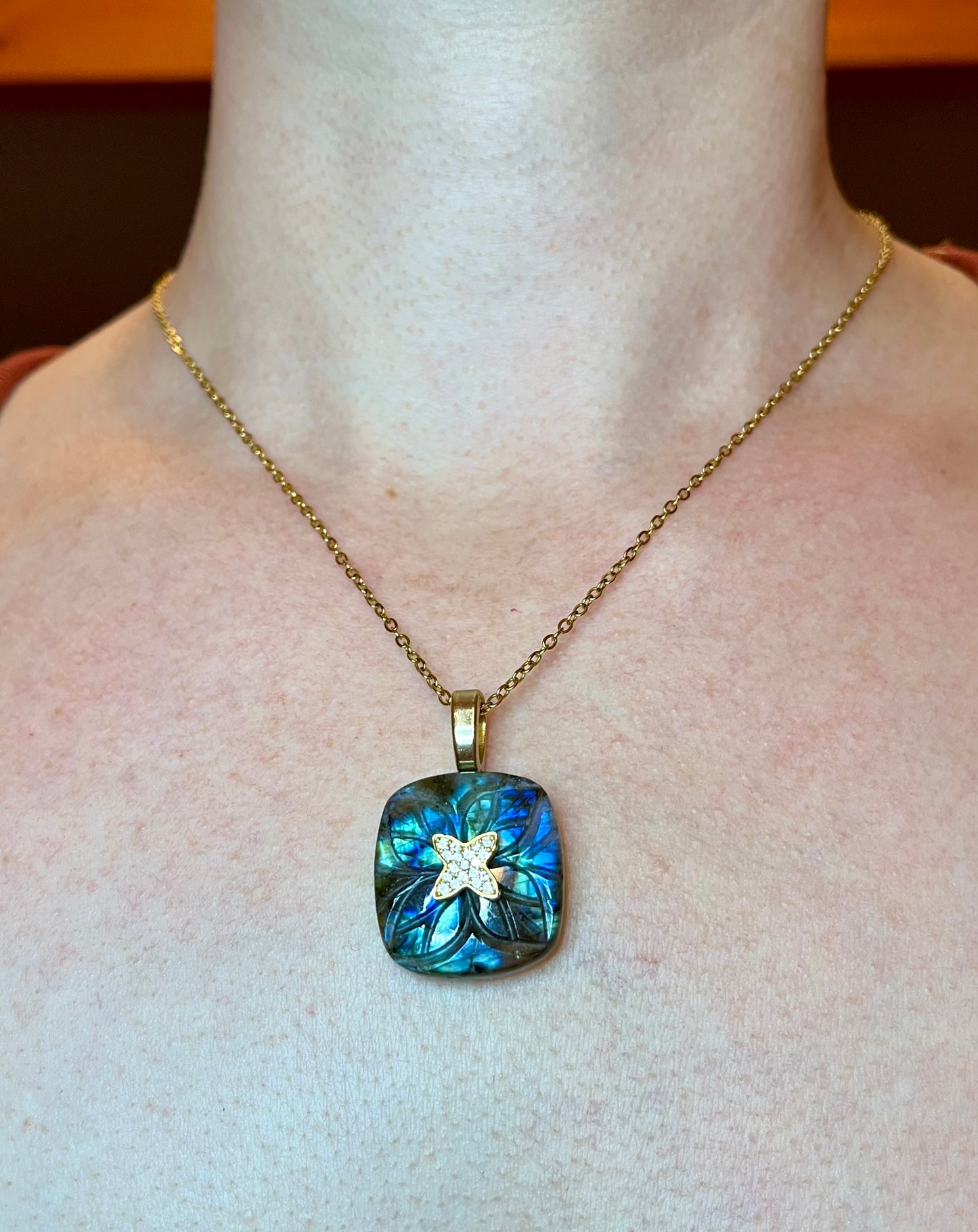 Collier talisman protecteur Labradorite - Éloignement des énergies négatives