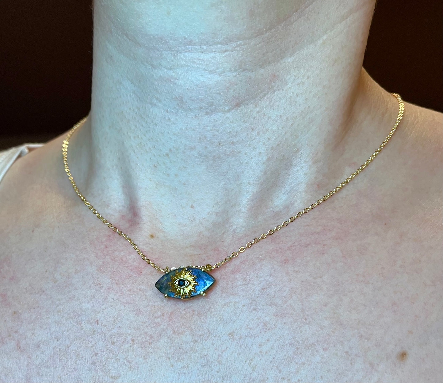 Collier amulette œil protecteur Labradorite