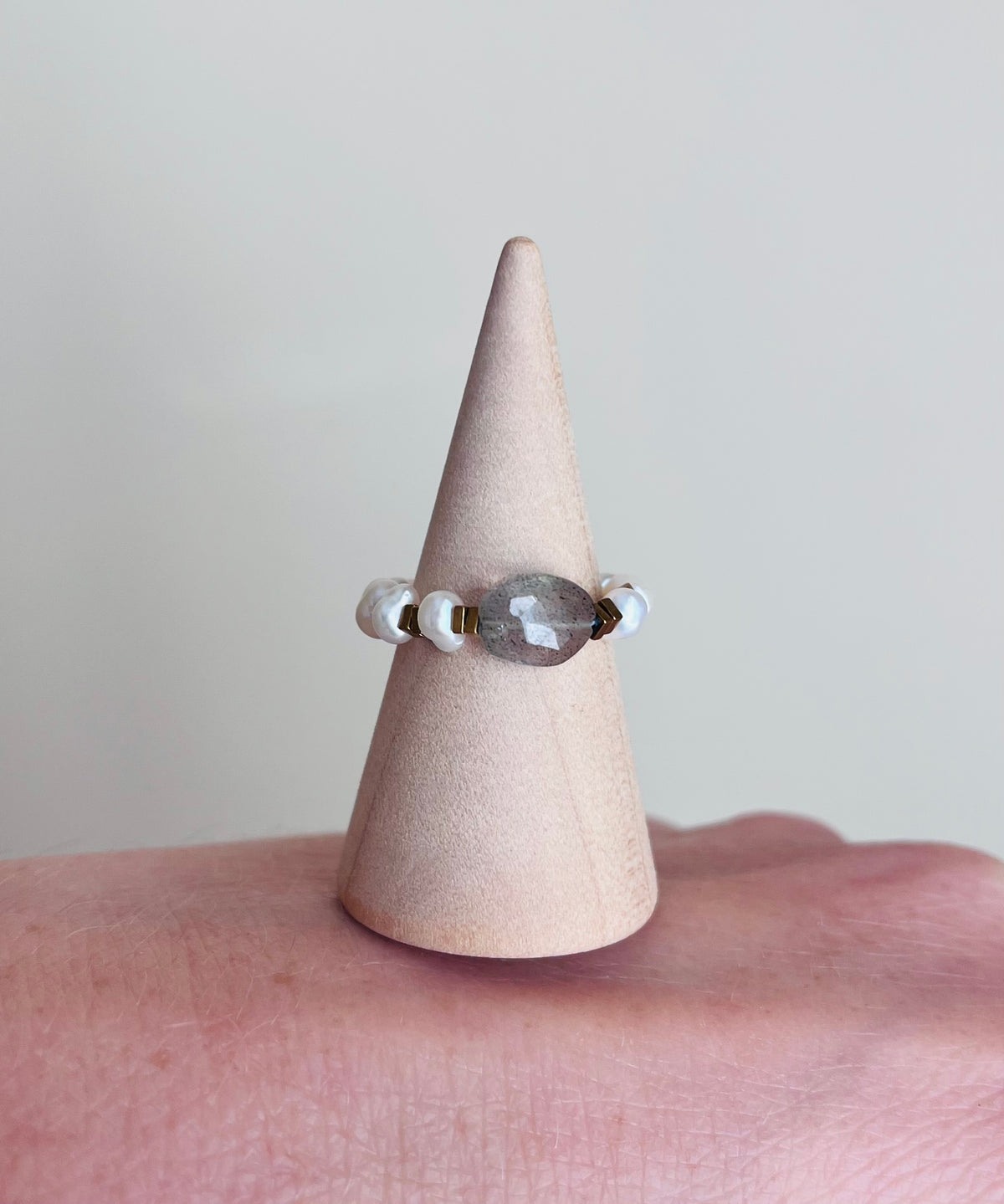 Bague Perles d’eau douce et Labradorite