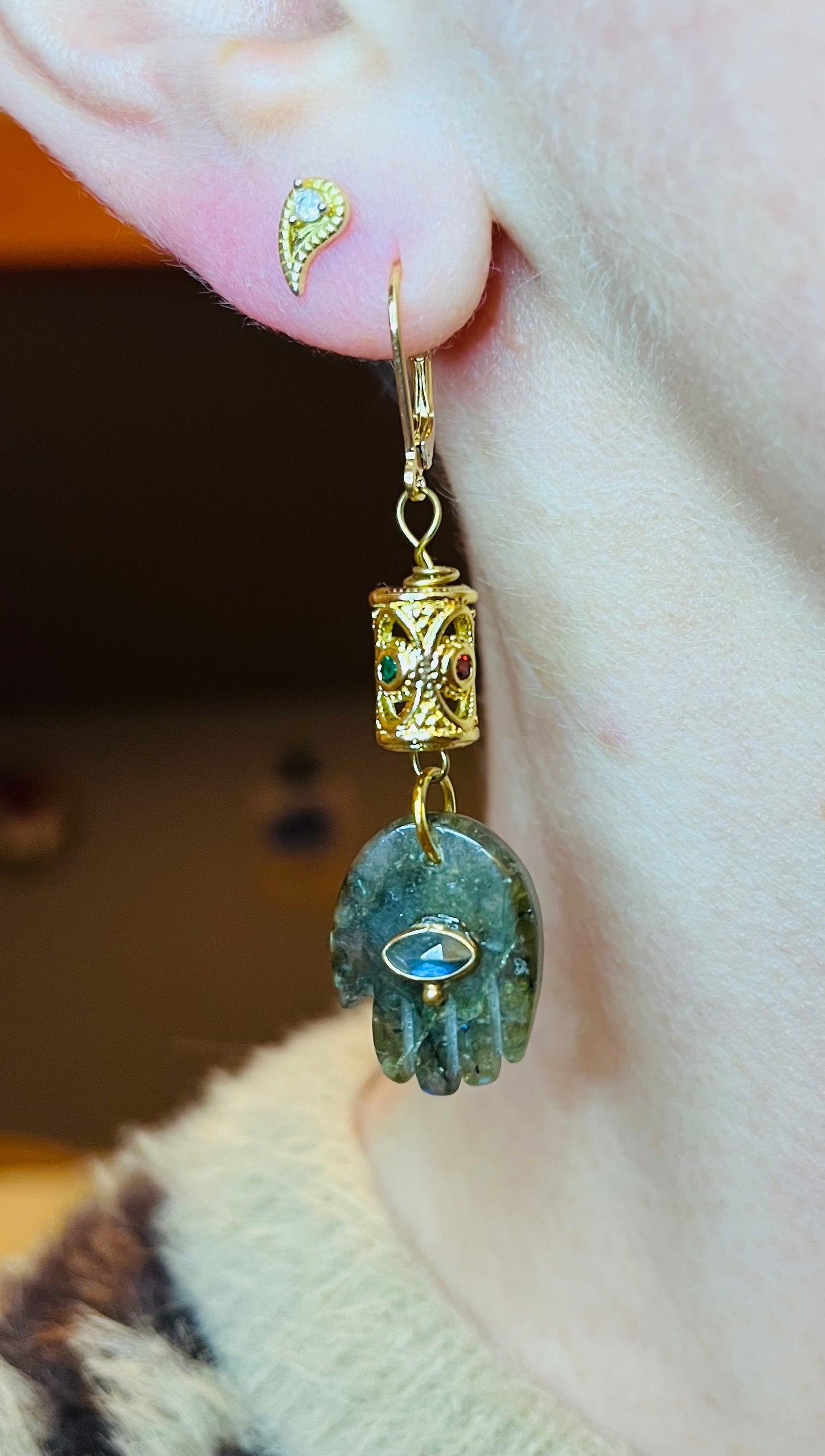 Mono loop grigri hand Labradorite