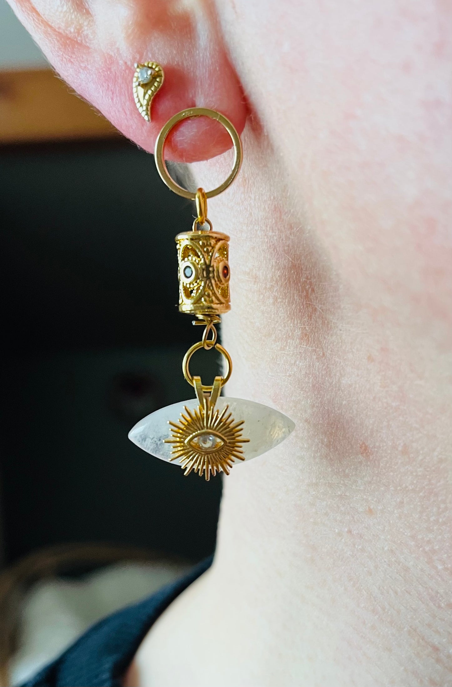 Mono boucle œil protecteur Pierre de Lune