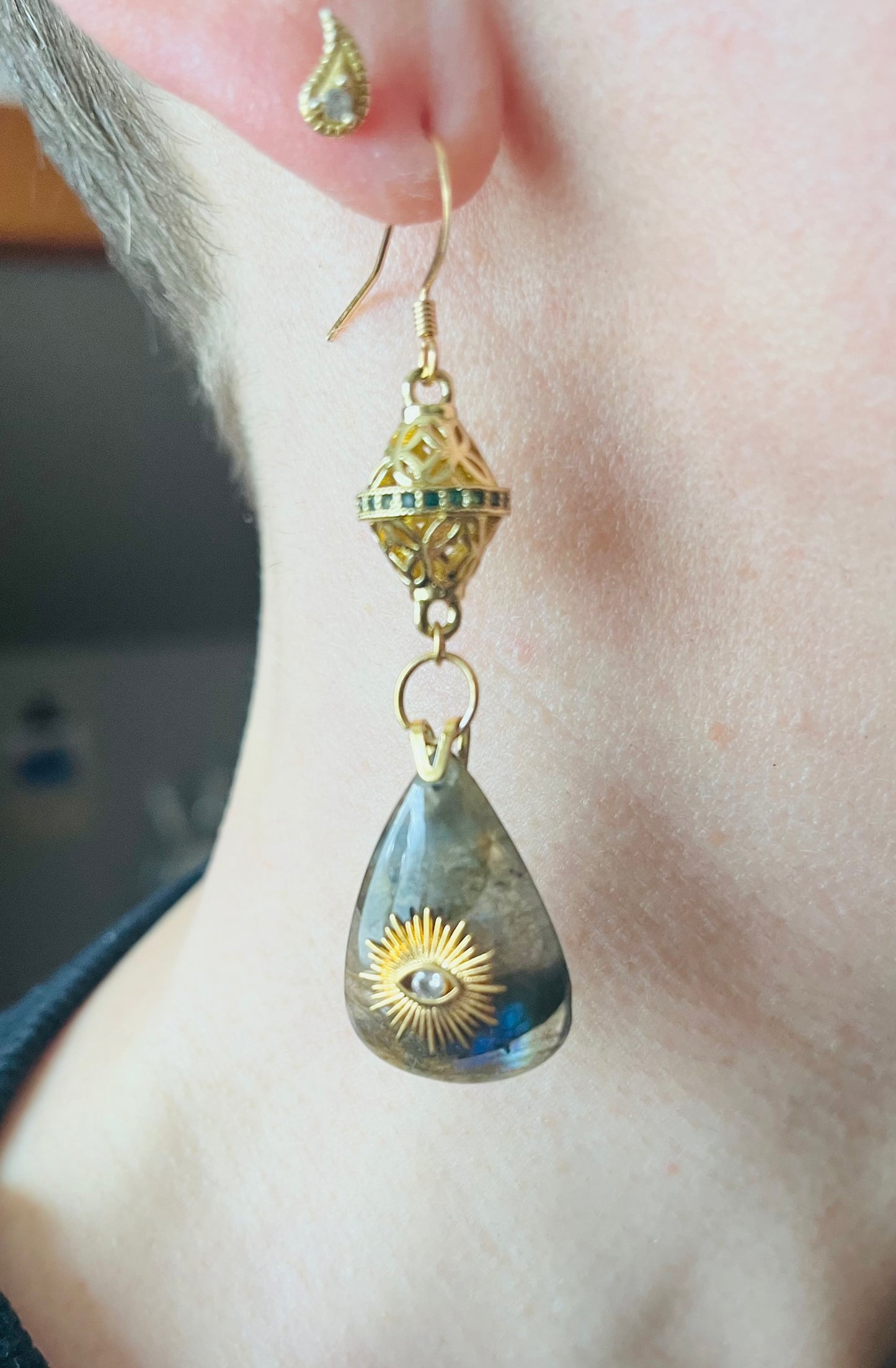 Labradorite teardrop talisman single earring