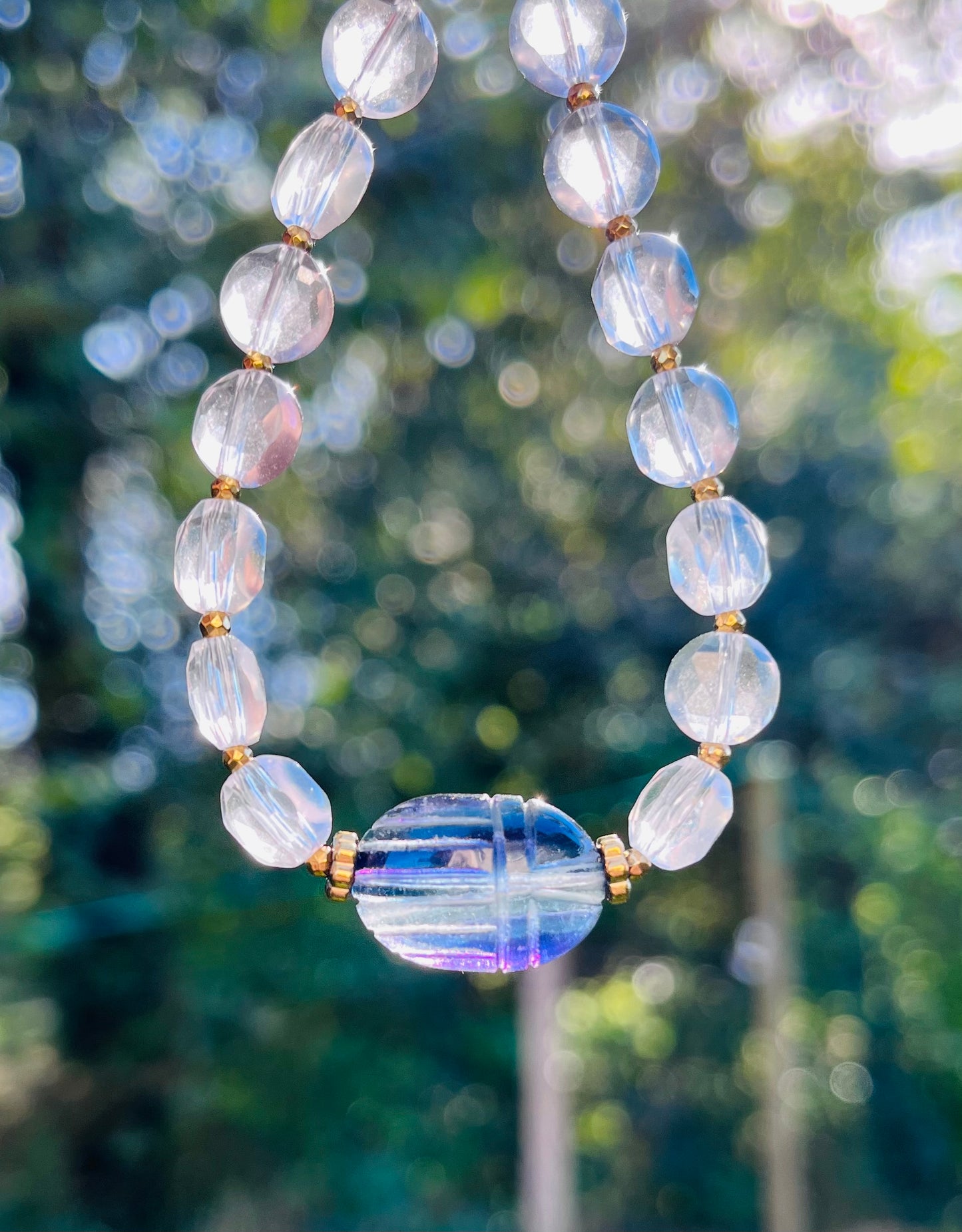 Bracelet amulette scarabée Fluorite et Cristal de Roche