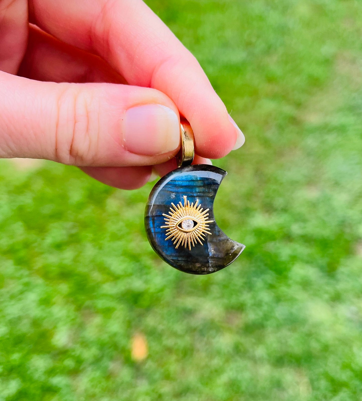 Pendentif Lune Labradorite