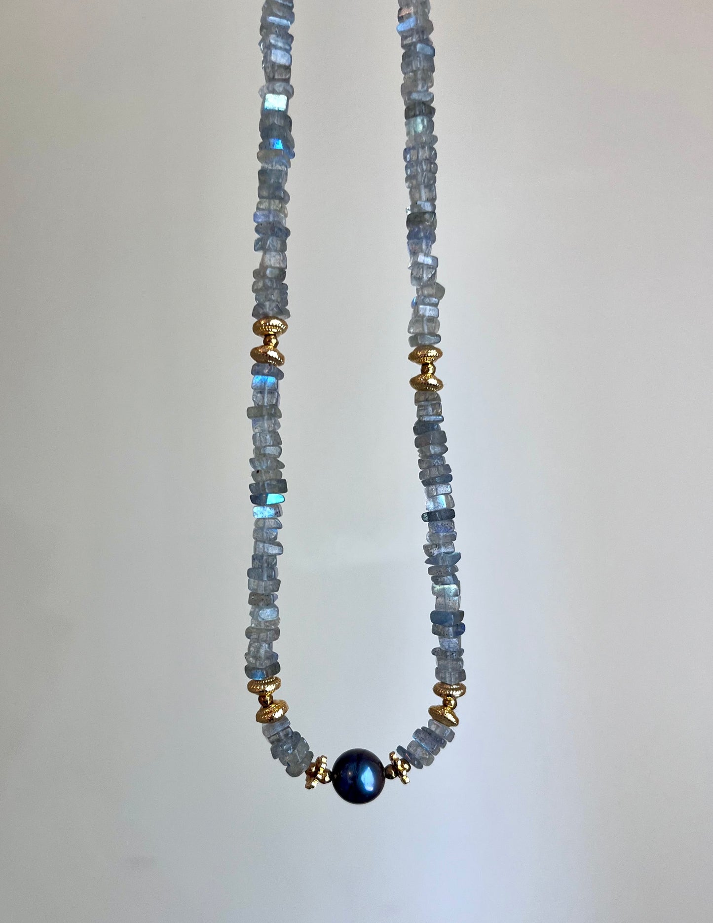 Collier Labradorite et Perle d’eau douce