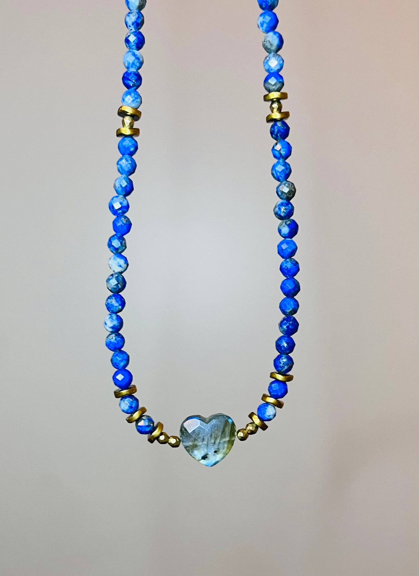 Collier cœur Labradorite et Lapis-lazuli