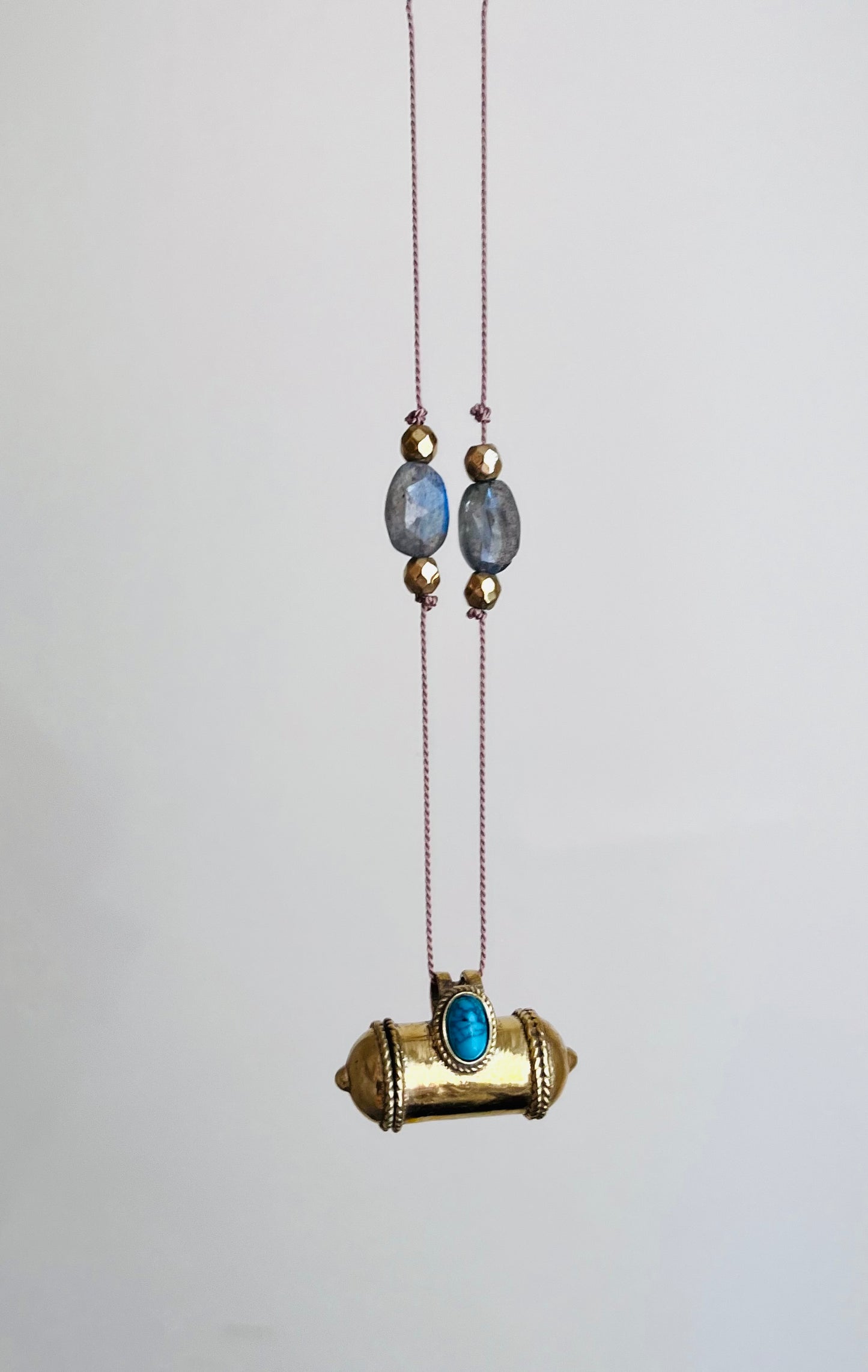 Collier sautoir talisman protecteur Boîte à vœux - Turquoise et Labradorite